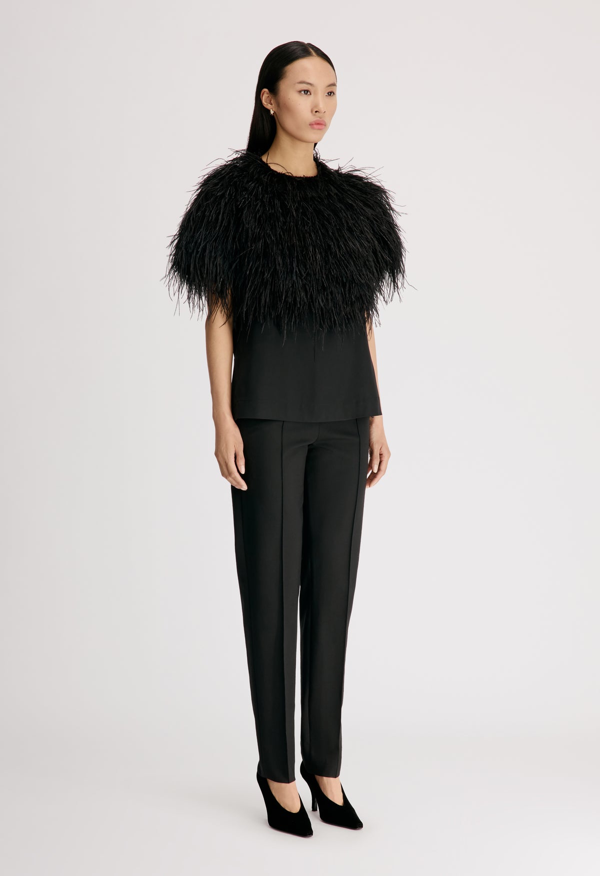 IONA Ostrich feathers top