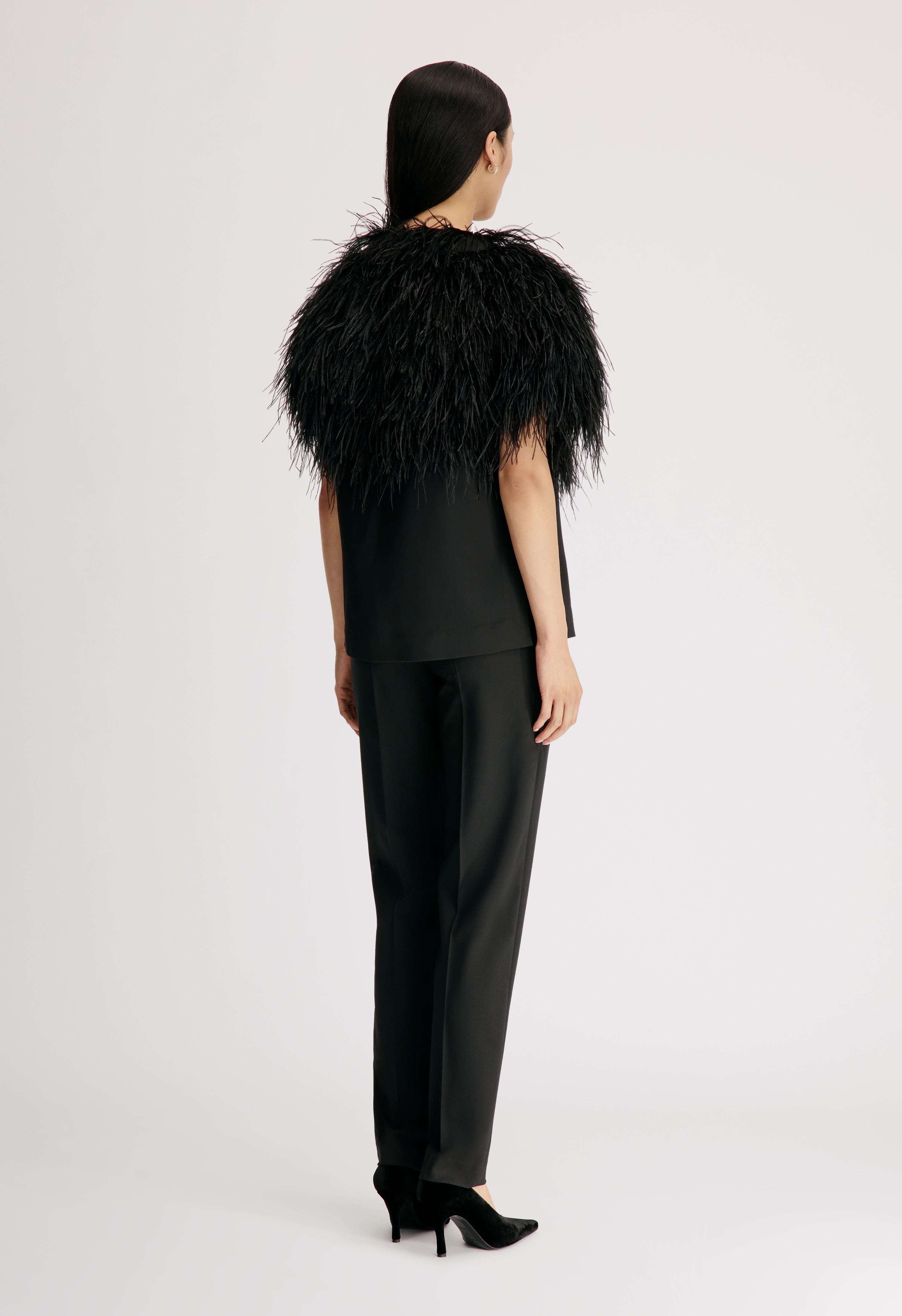 IONA Ostrich feathers top