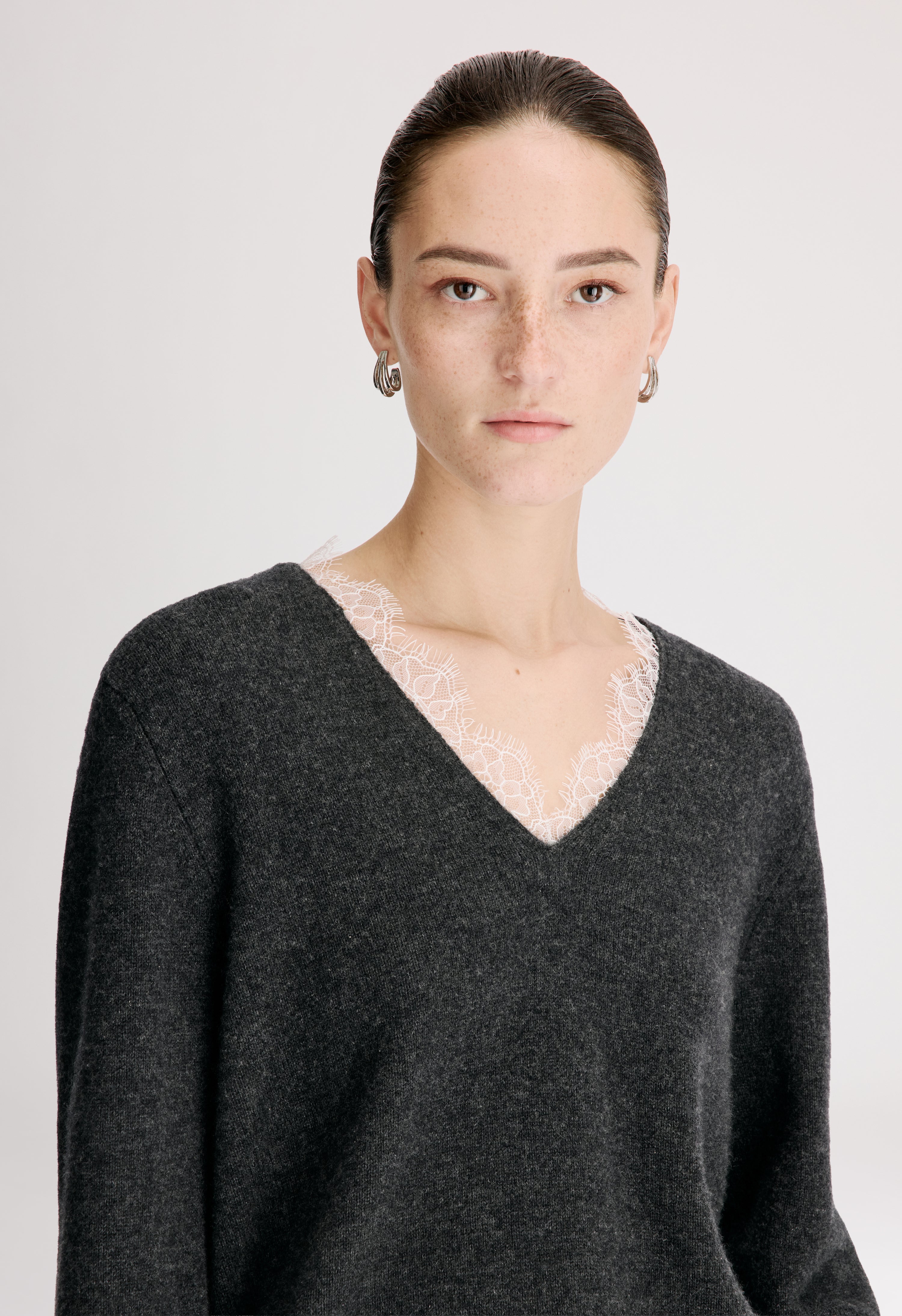 LEYLA Pull à bordure en dentelle