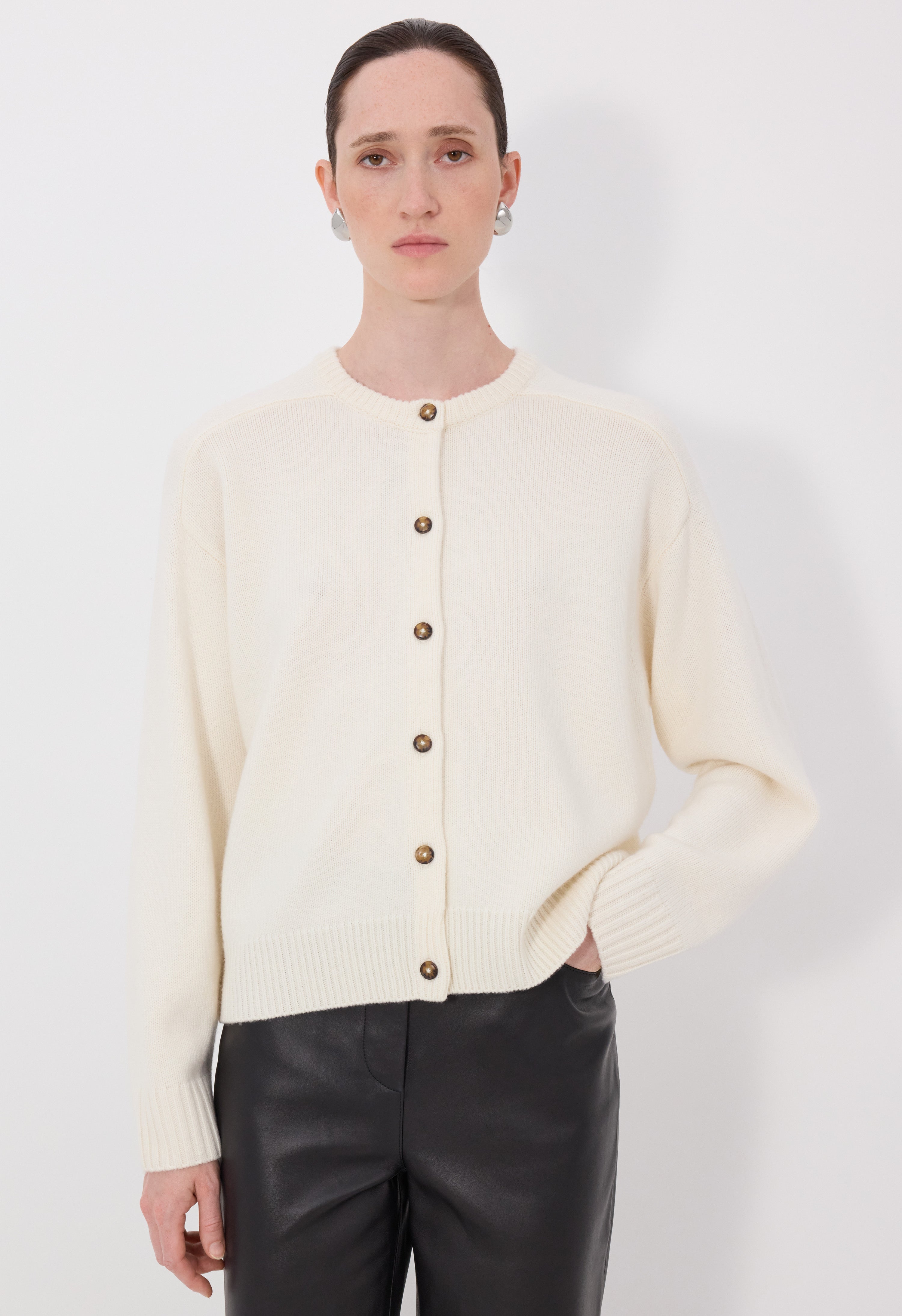 AIDAR LDS Cardigan en laine et cachemire