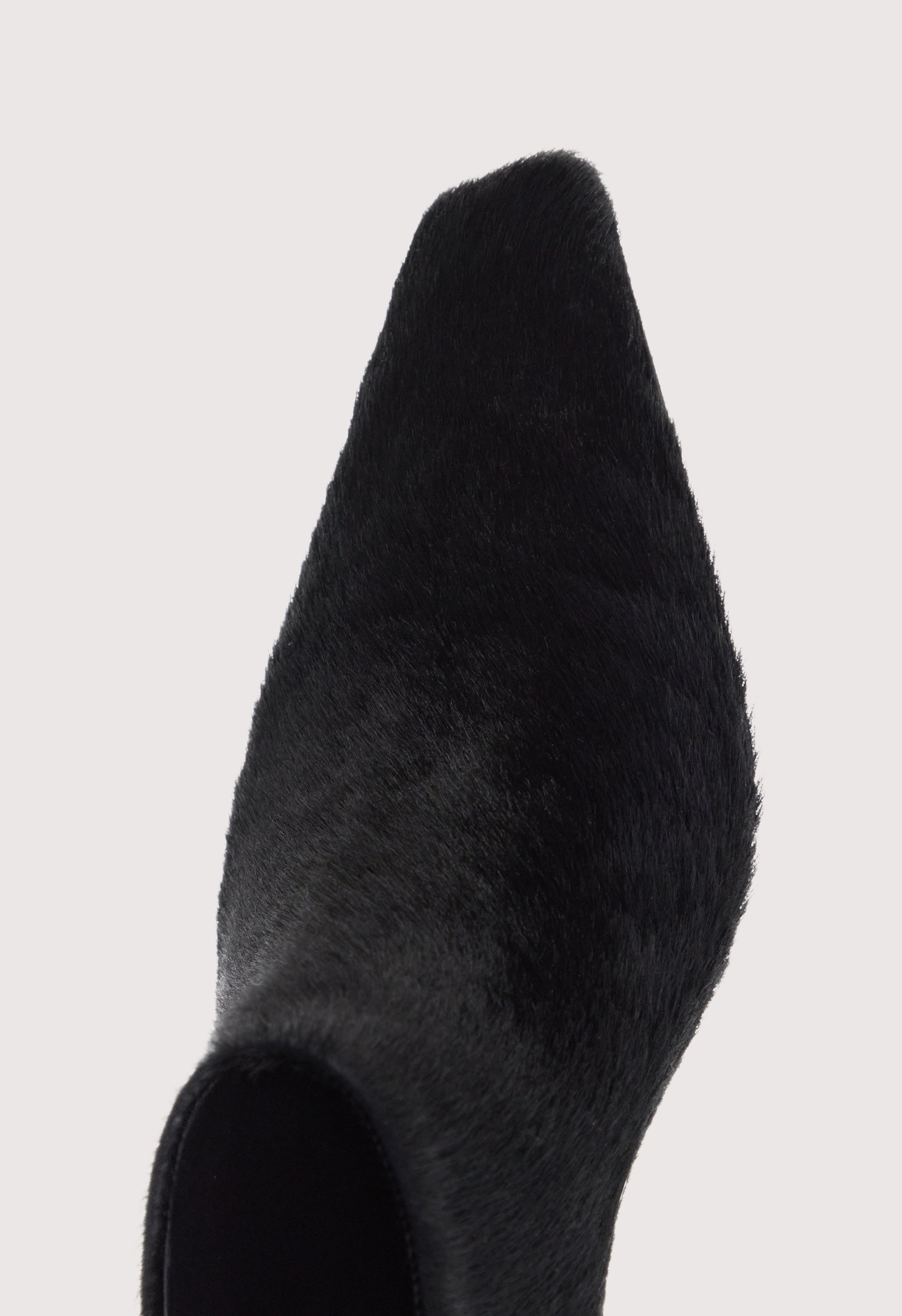 ANOK Kitten heel pony-effect ankle boots