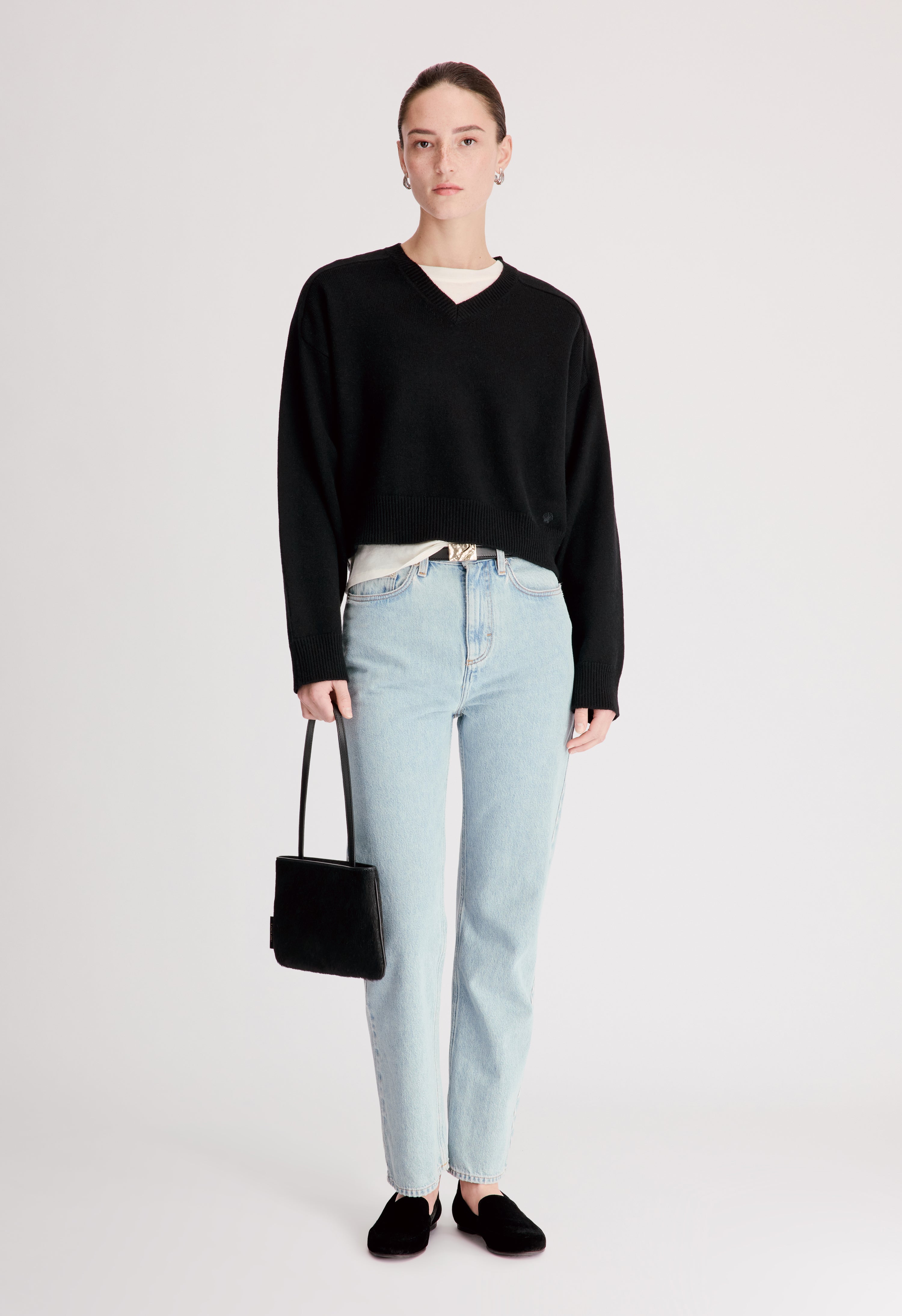 ANZOR LDS Cashmere V neck sweater