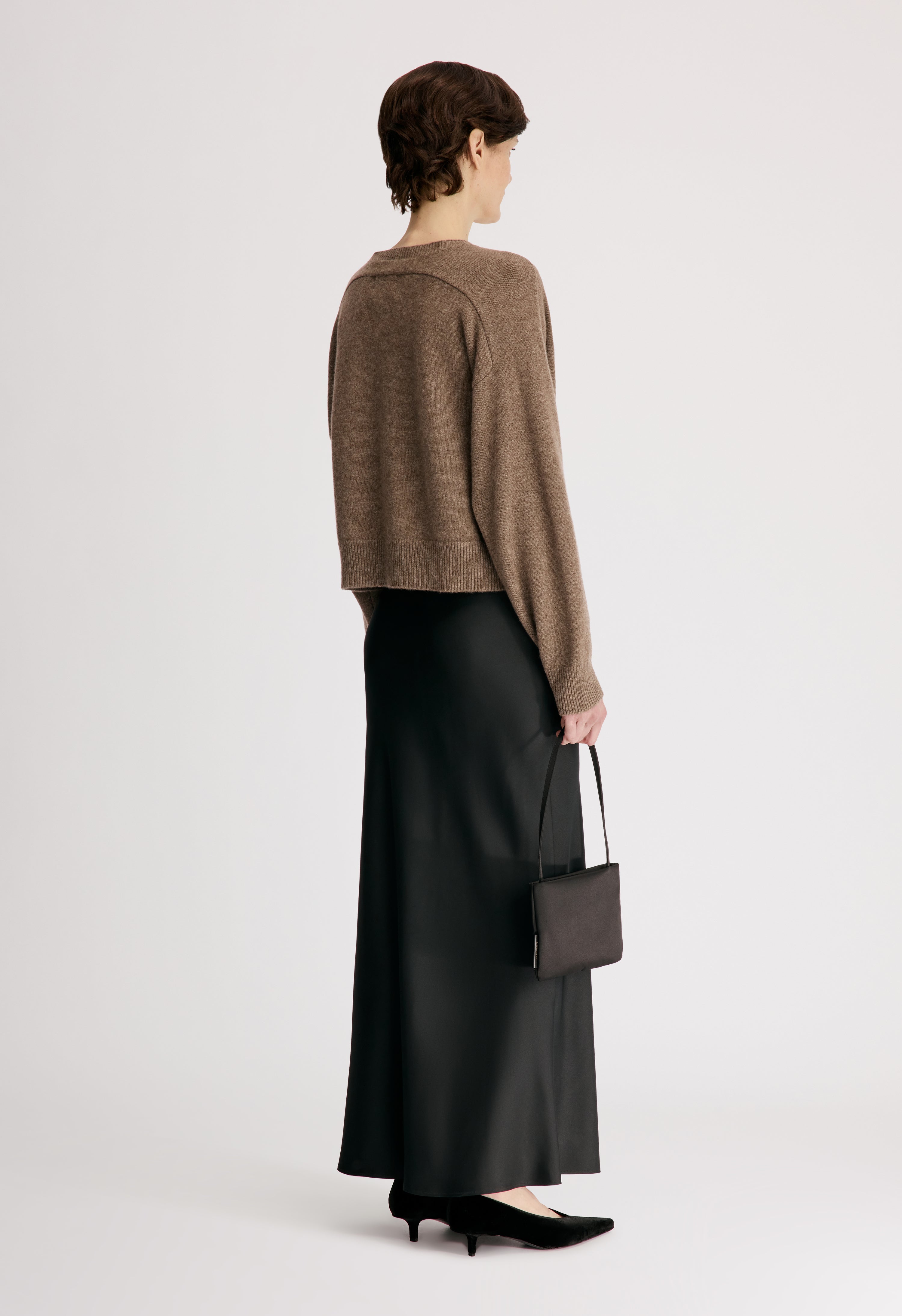 ANZOR LDS V neck cashmere sweater