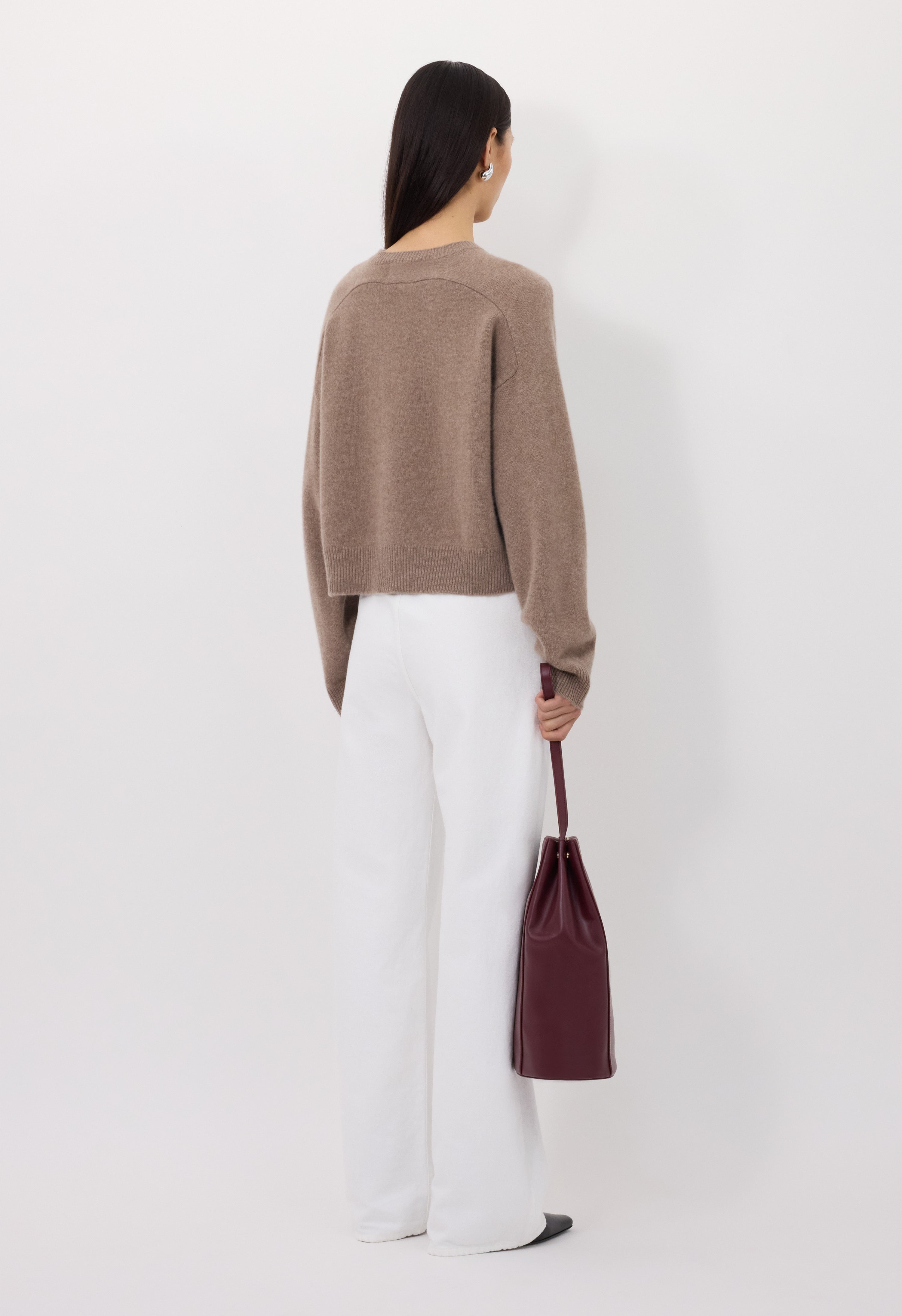 ANZOR LDS Cashmere V neck sweater