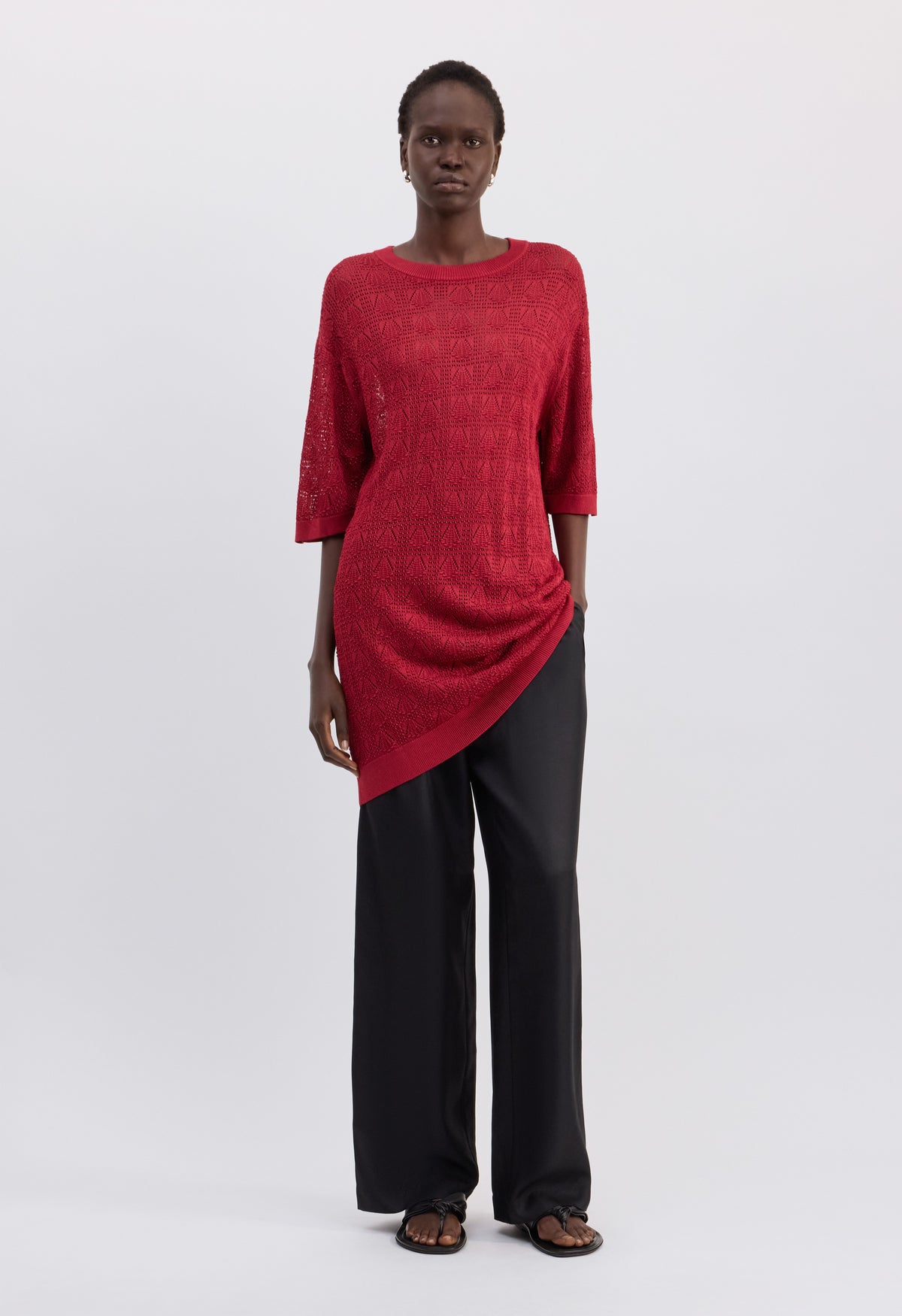 ARMAS Square-cut top