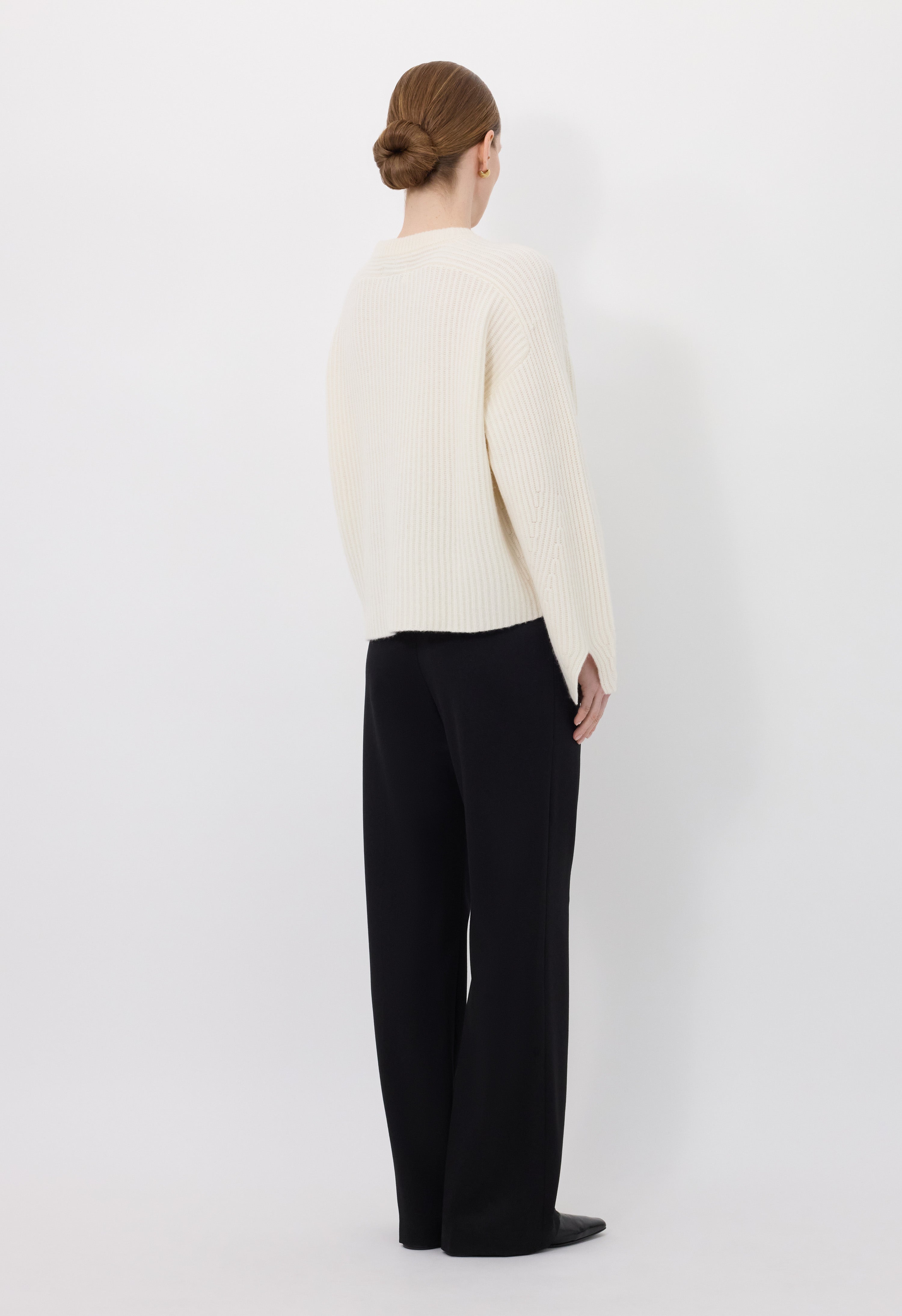 AXEL Ribbed cashmere sweater