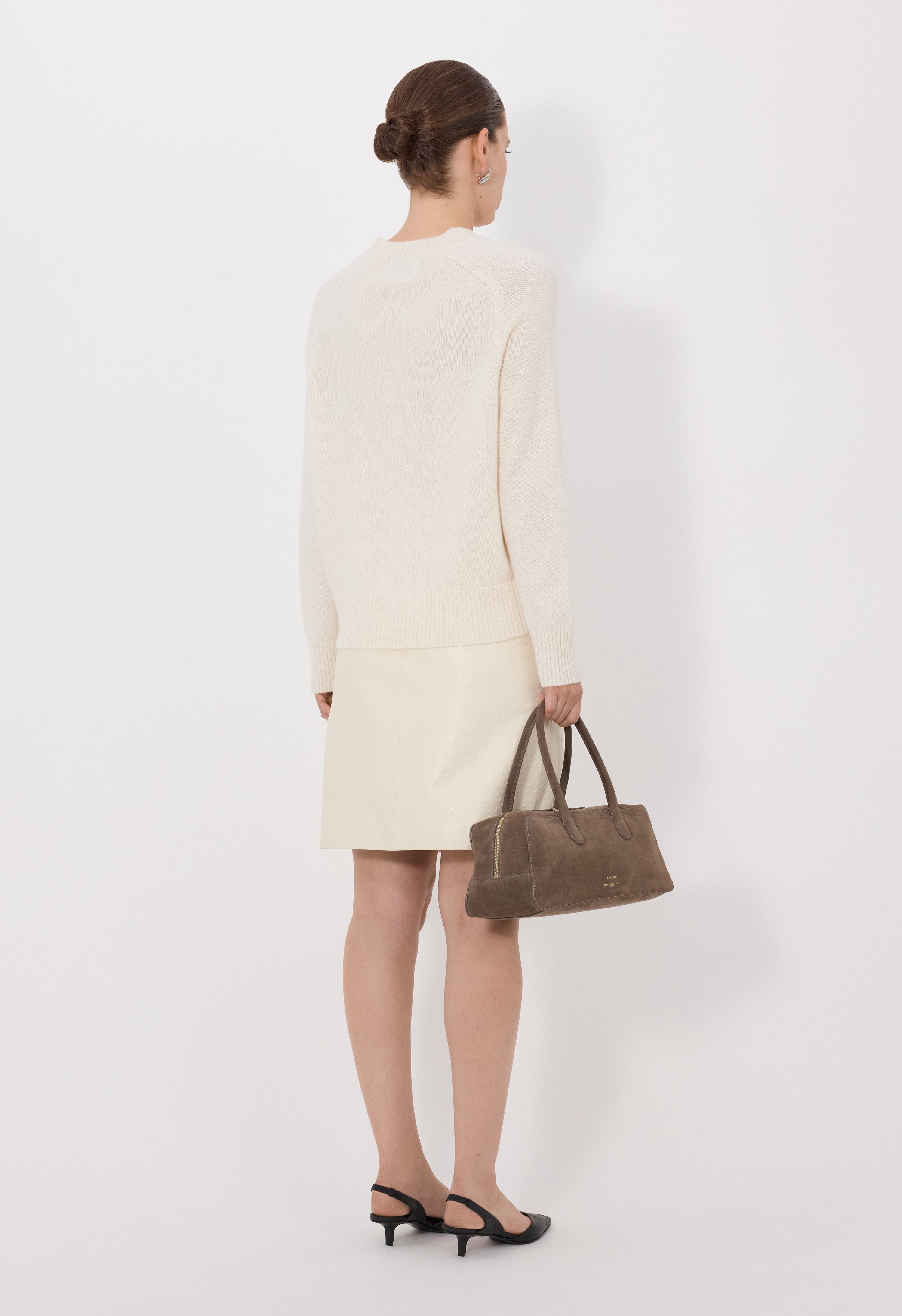 BAJI U neck cashmere sweater