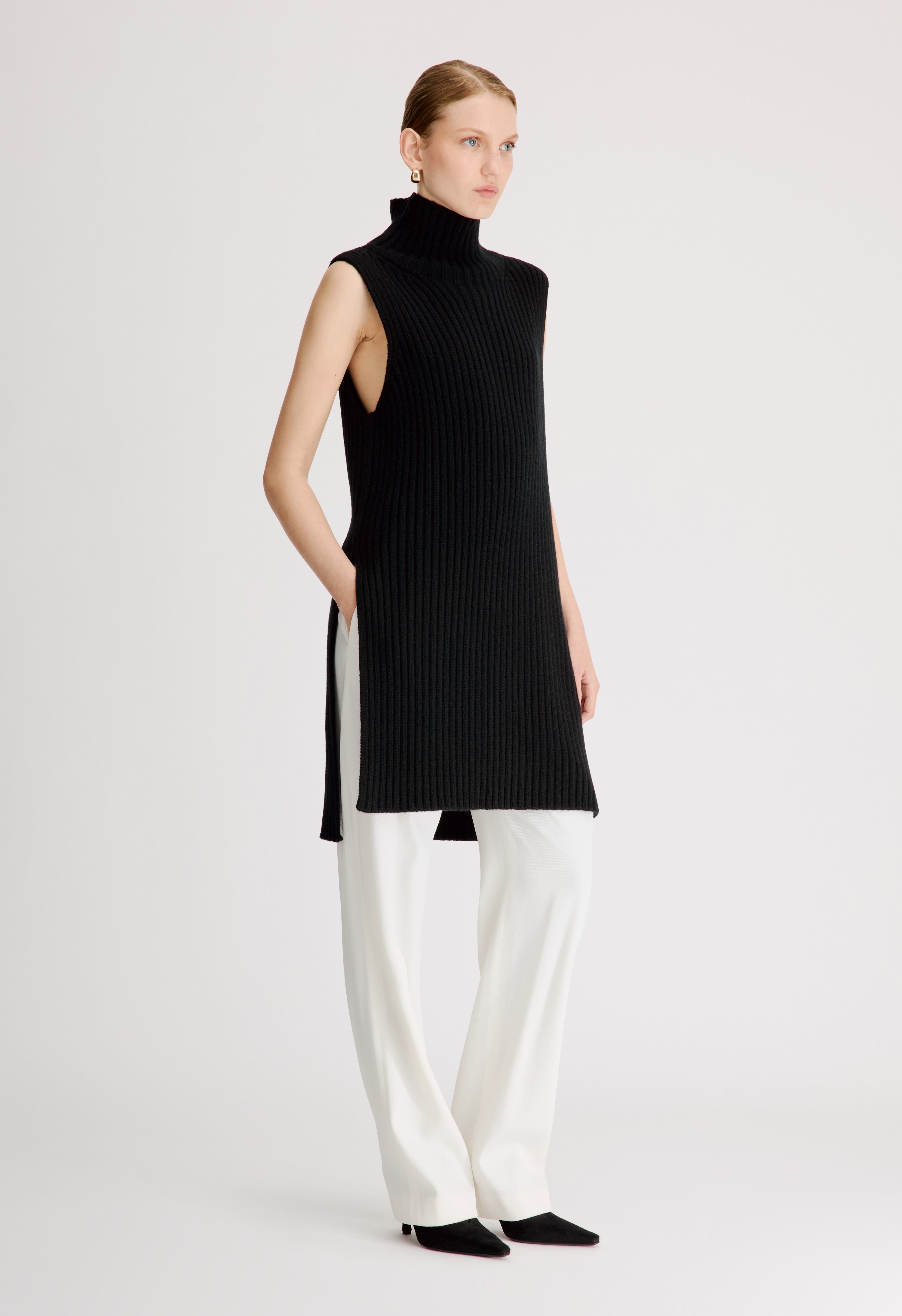 BECCA Stand collar sweater vest