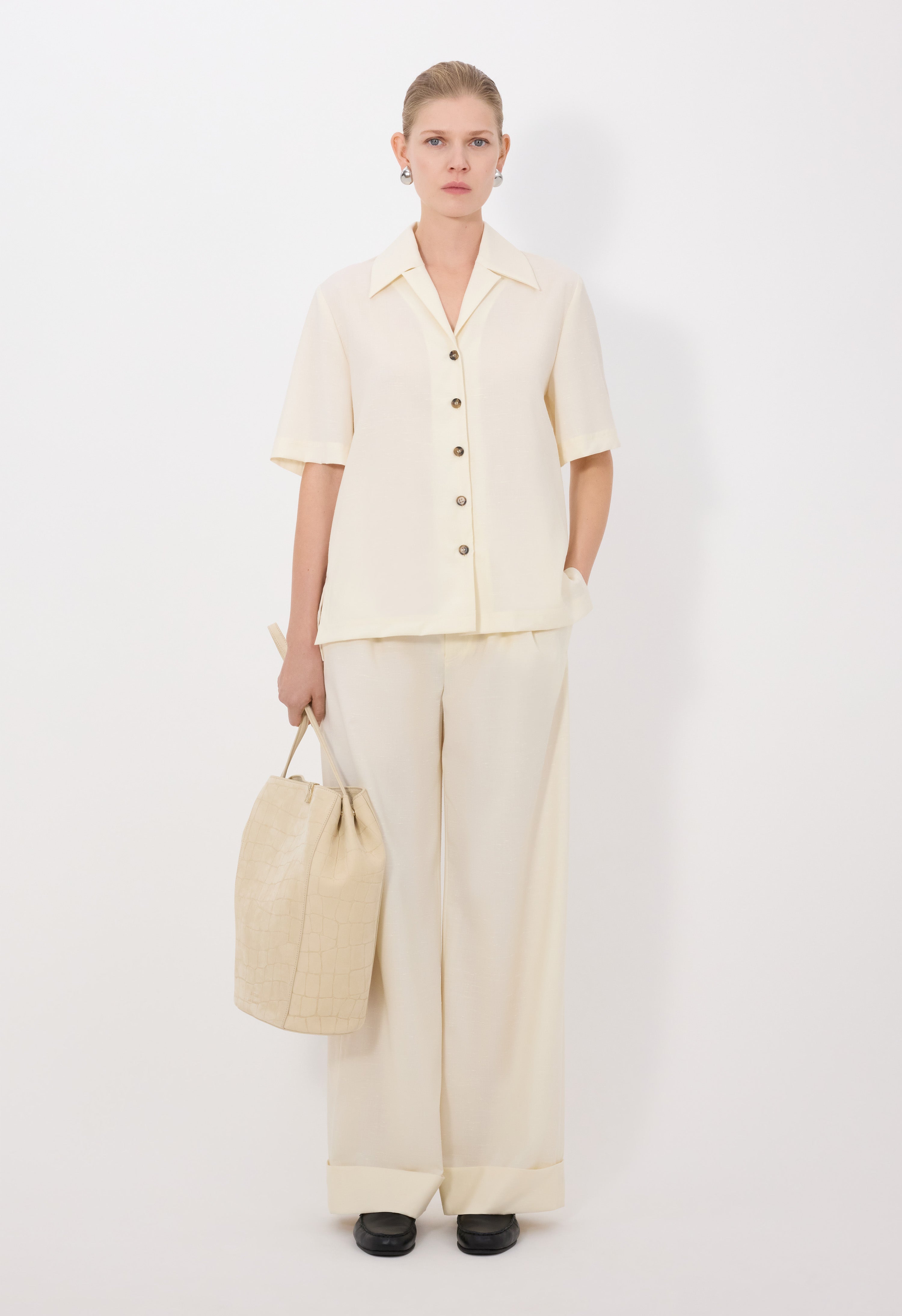 BOA Oversized short-sleeve shirt