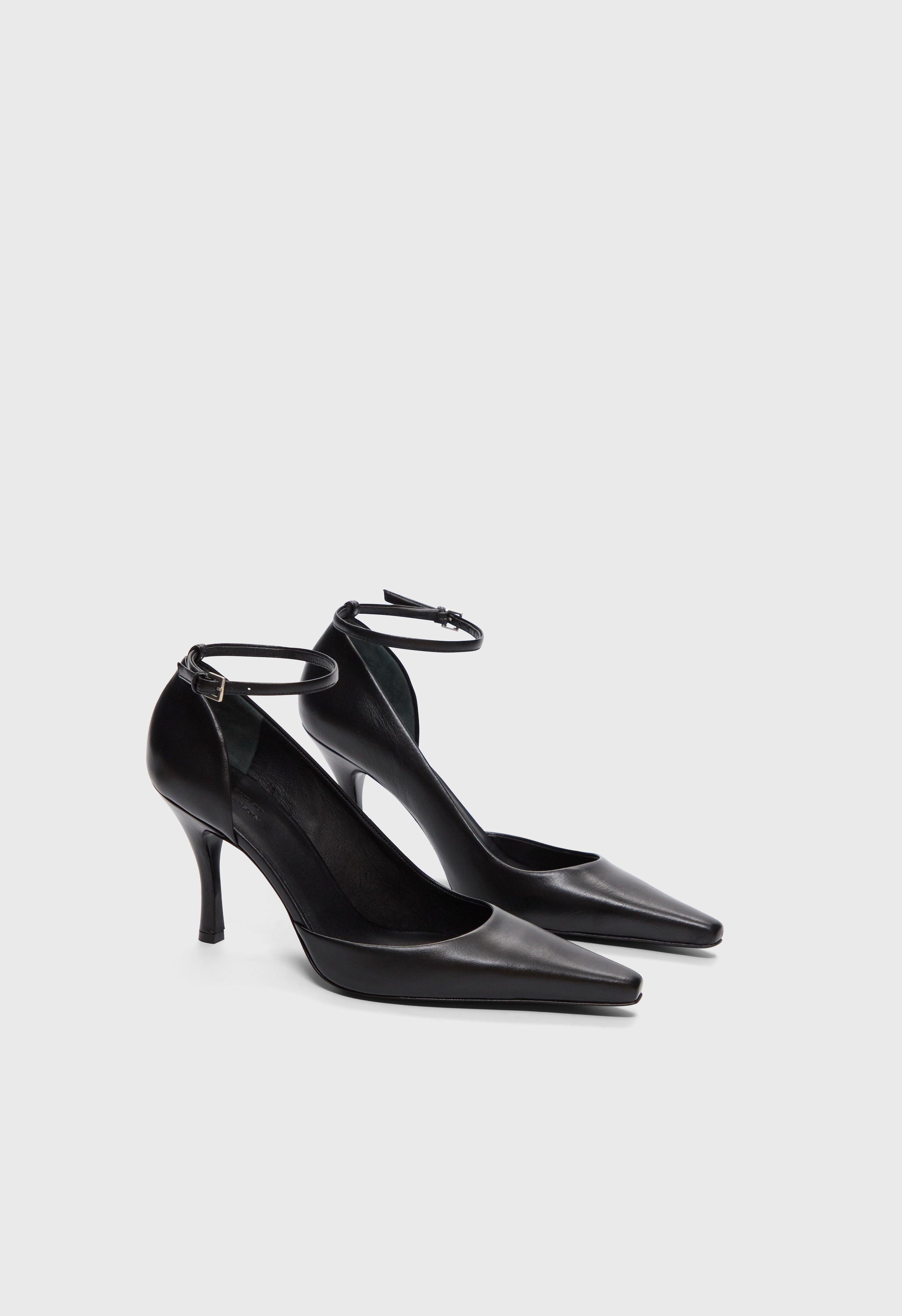CALLAS Calf leather pumps
