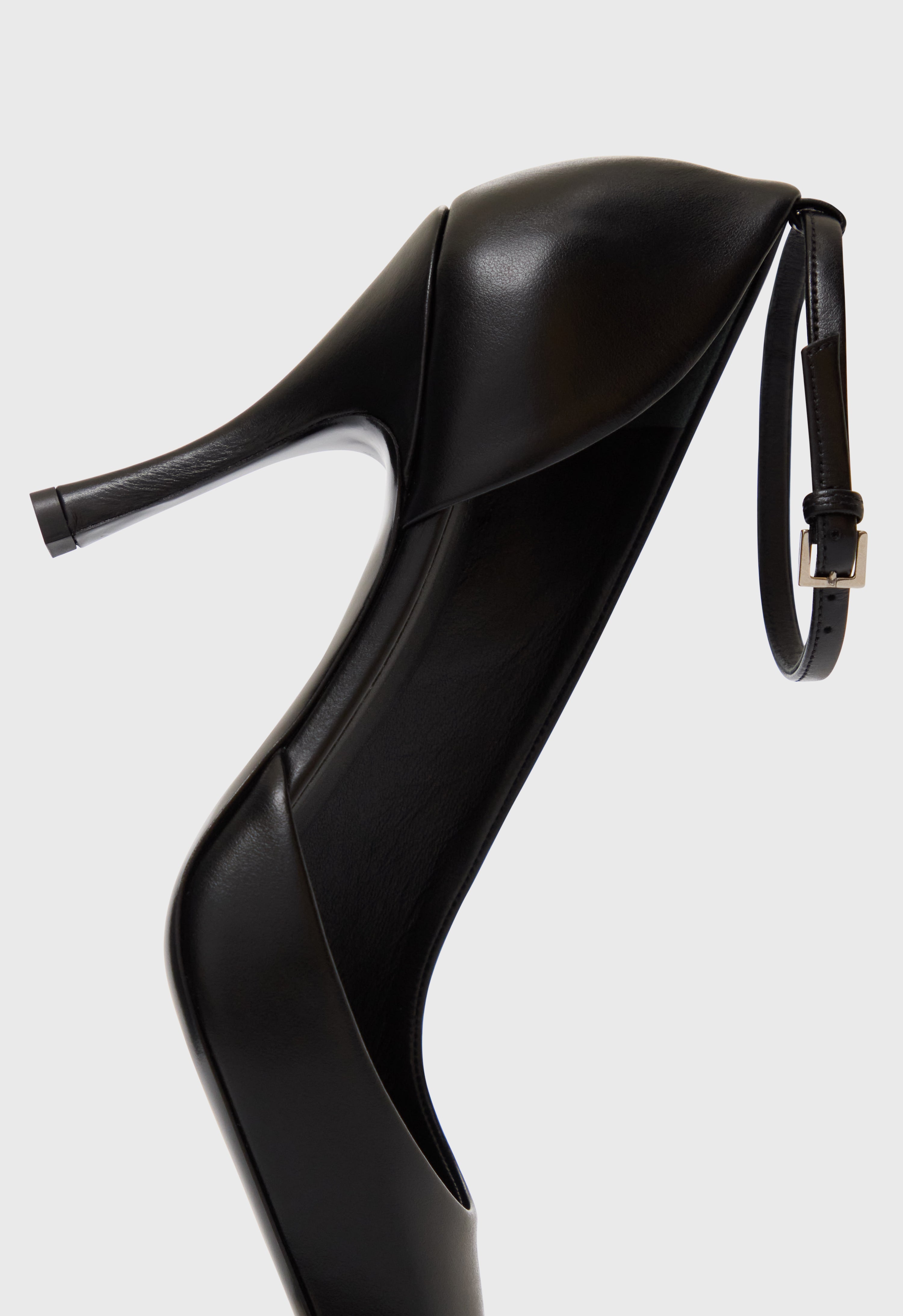 CALLAS Calf leather pumps