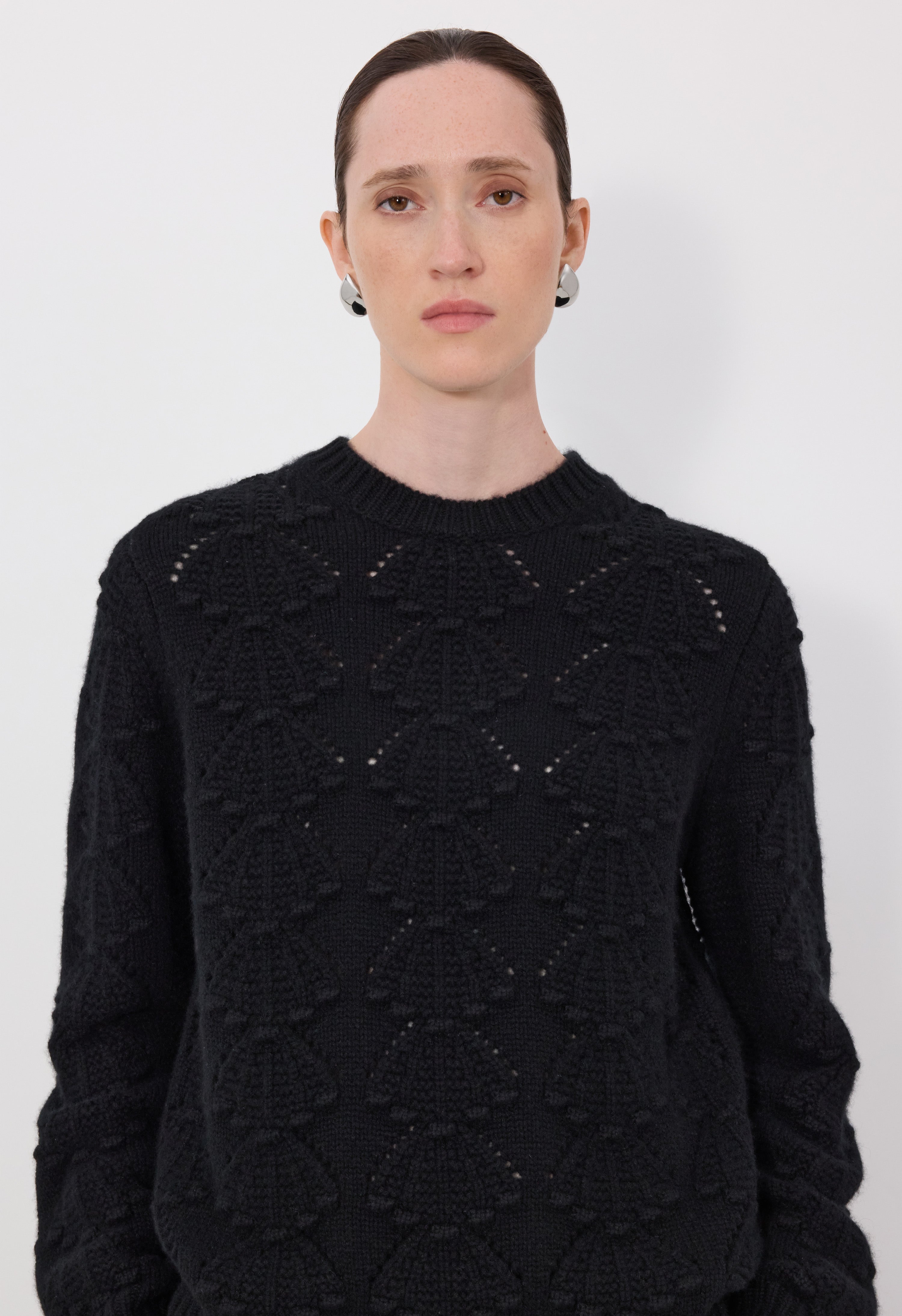 CLYDE Cashmere crochet sweater