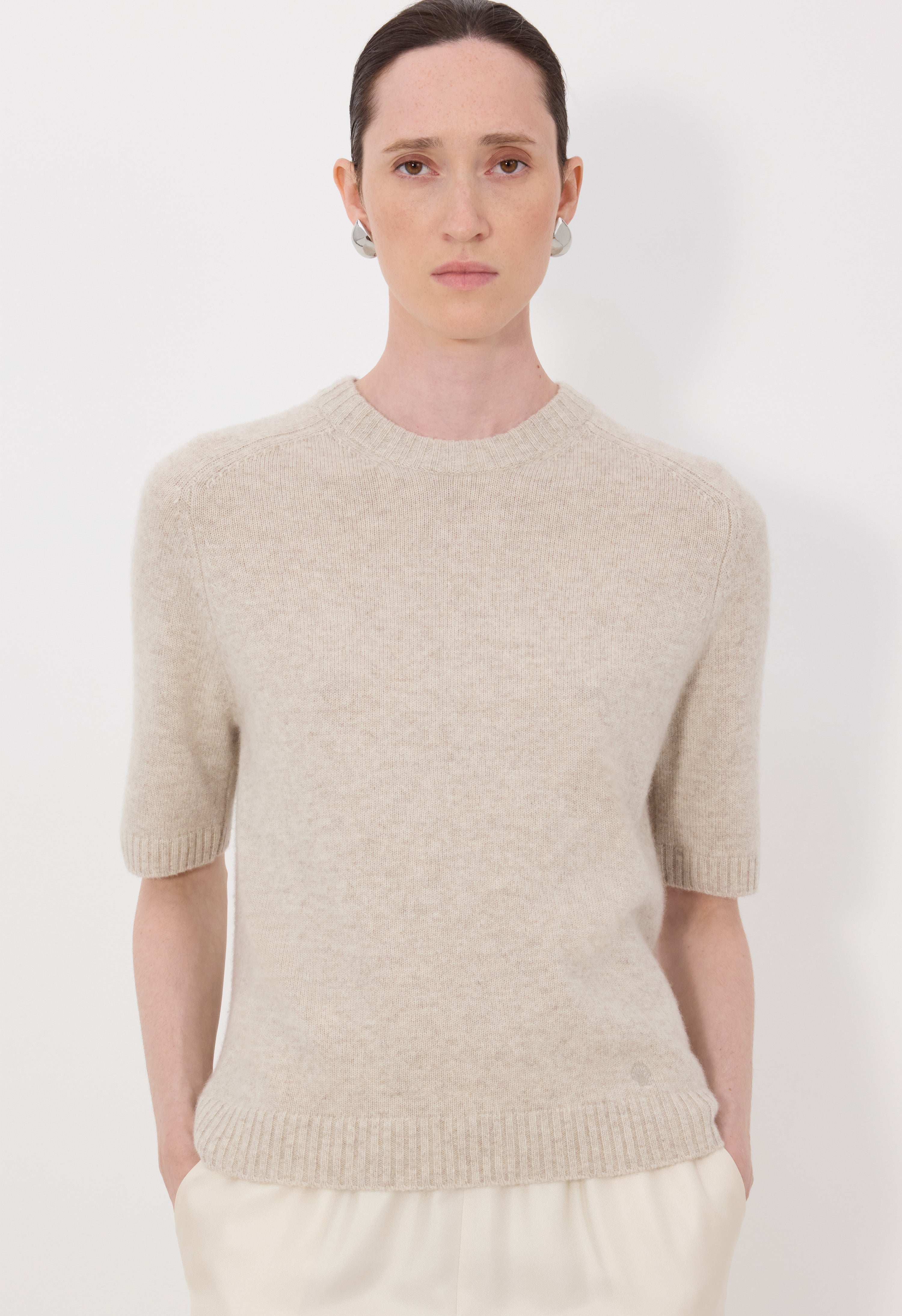 DARA Haut à manches courtes en cachemire