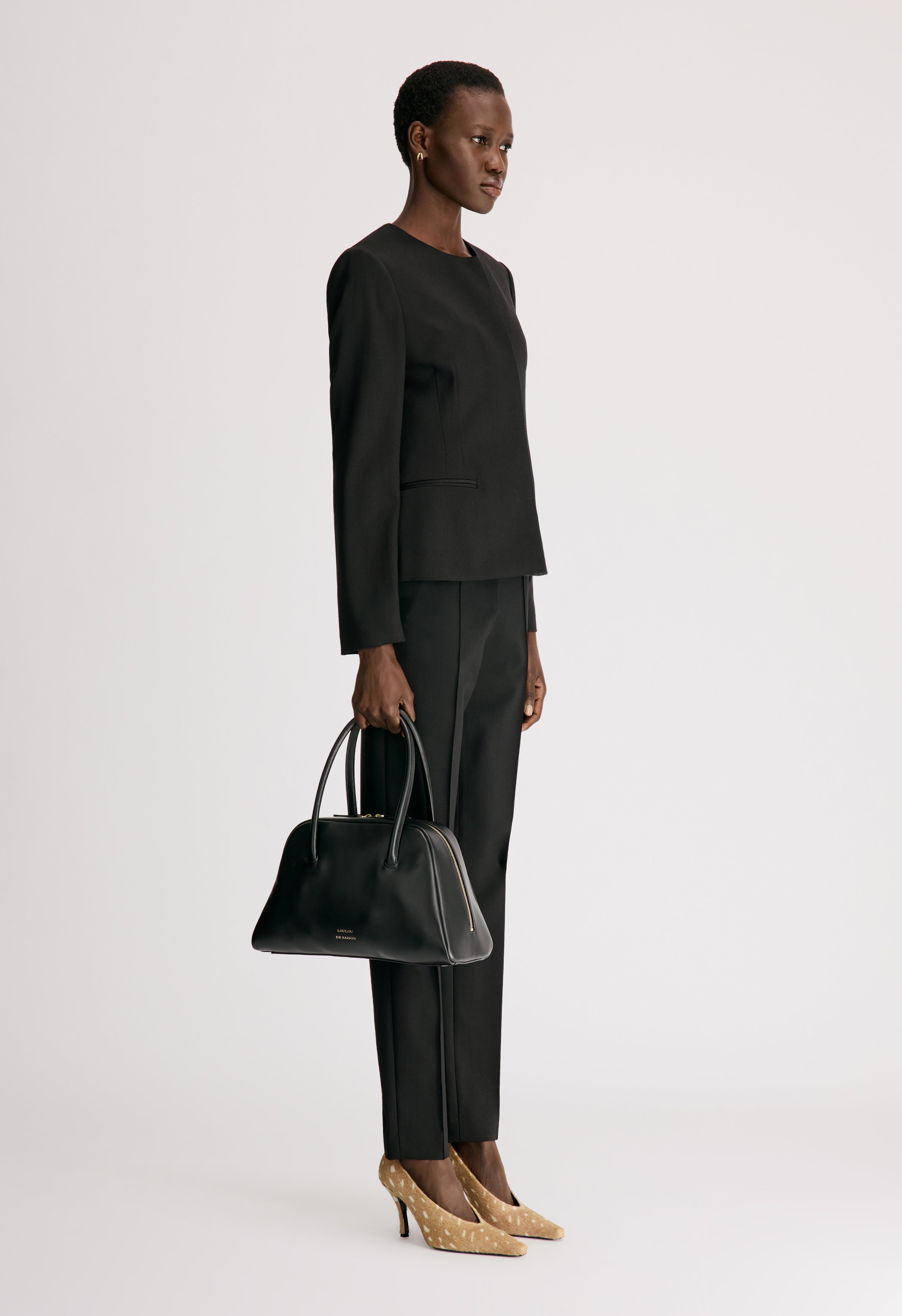 EMA Collarless darted jacket