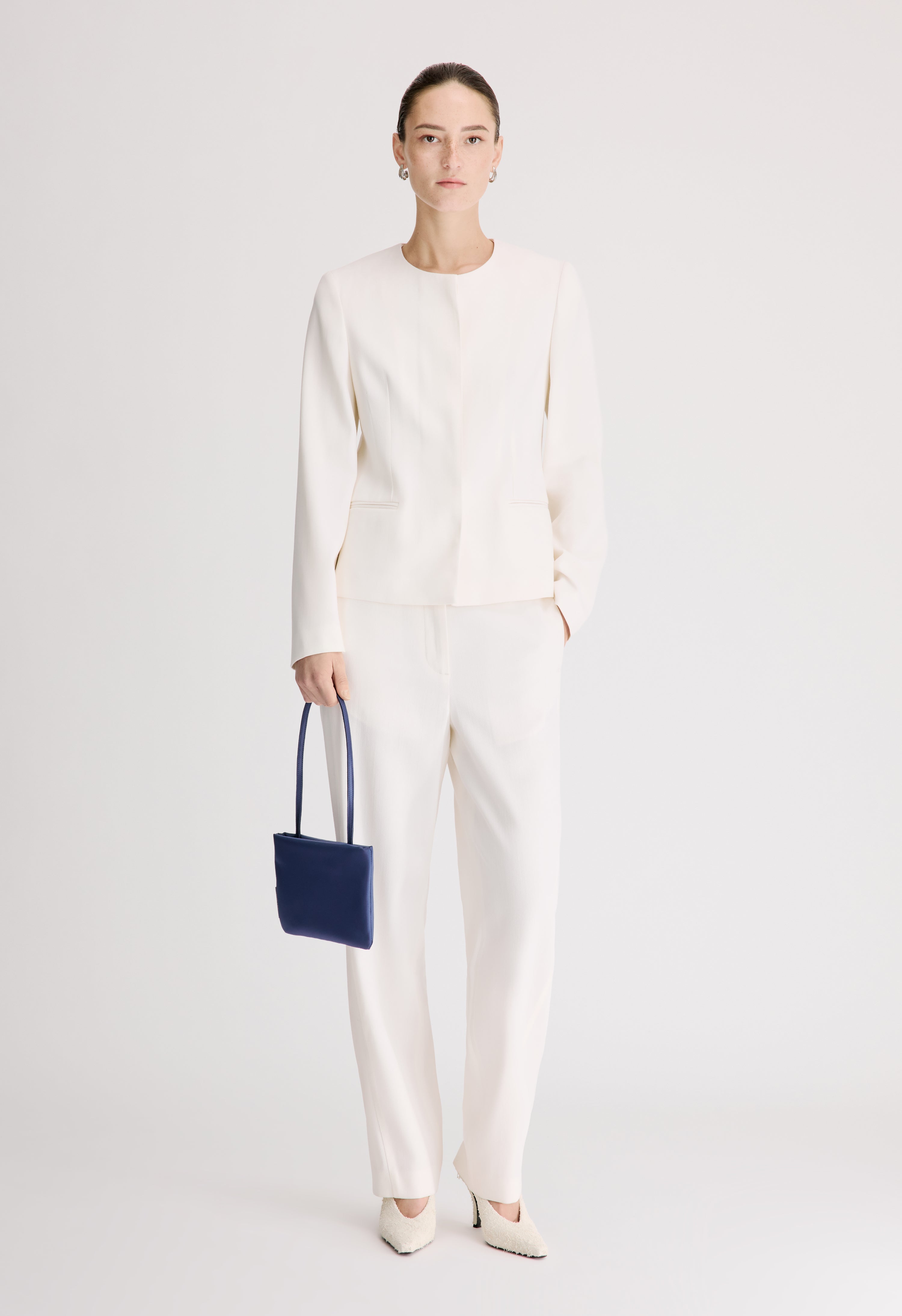 EMA Collarless darted jacket