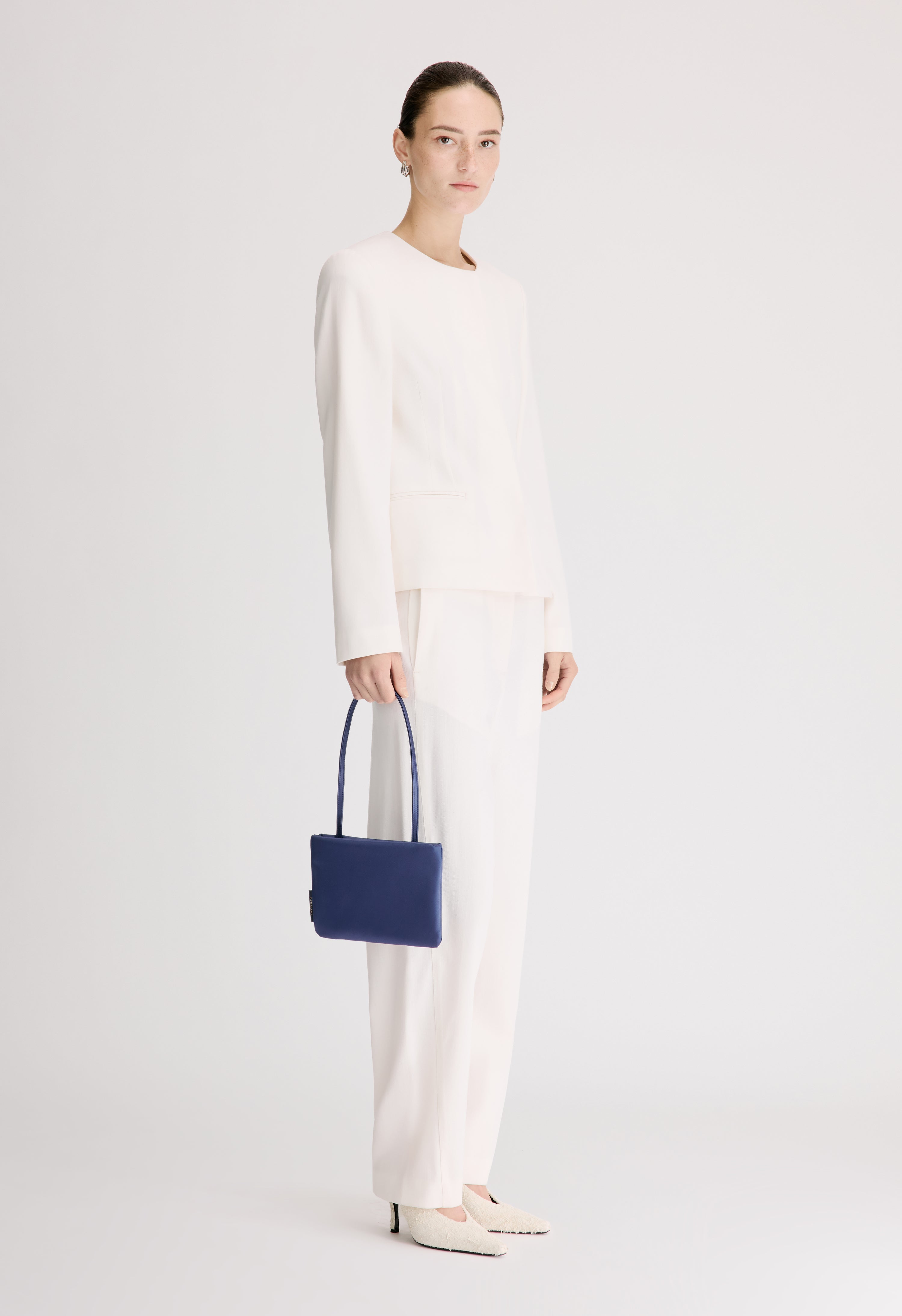 EMA Collarless darted jacket
