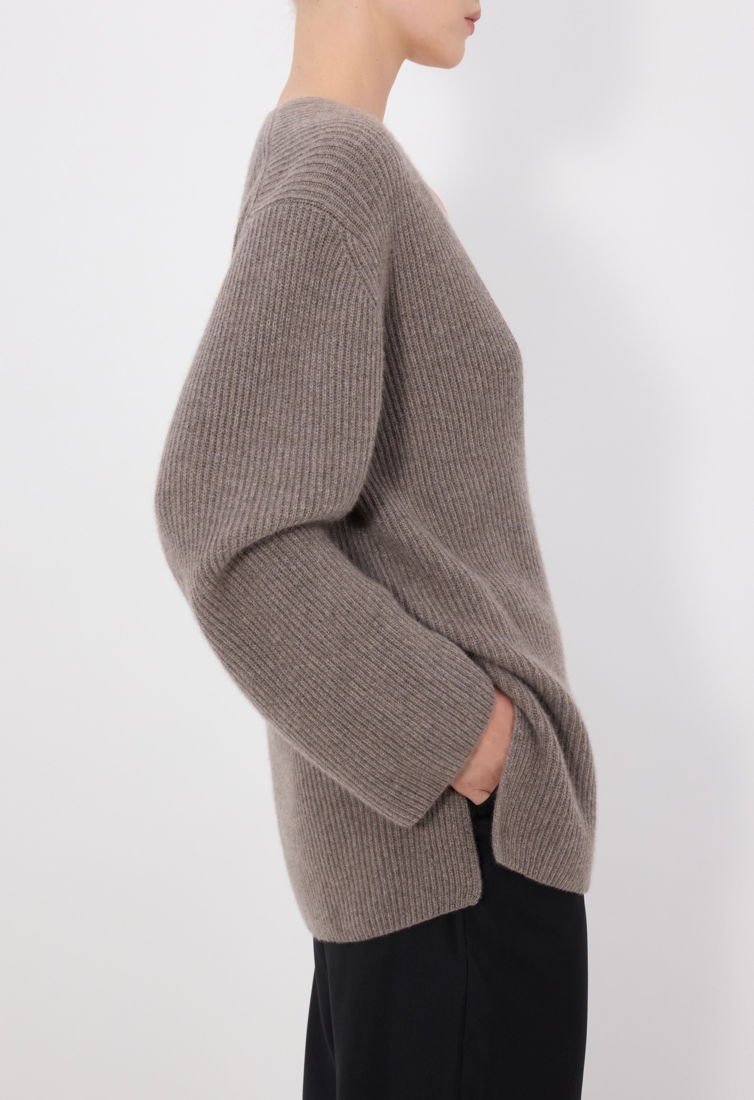 GABE Pull col U en cachemire côtelé