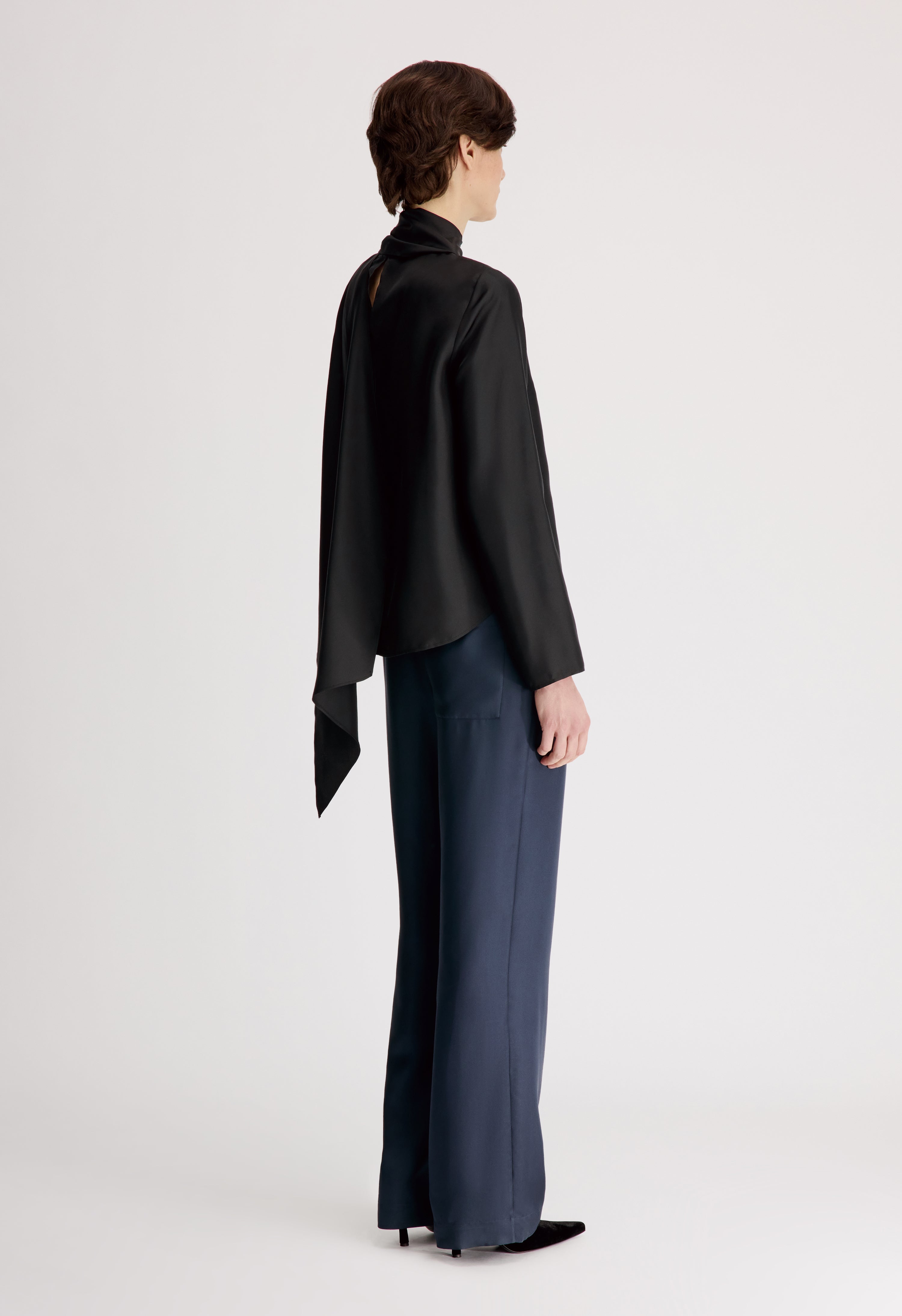 GALA Silk twill scarf top