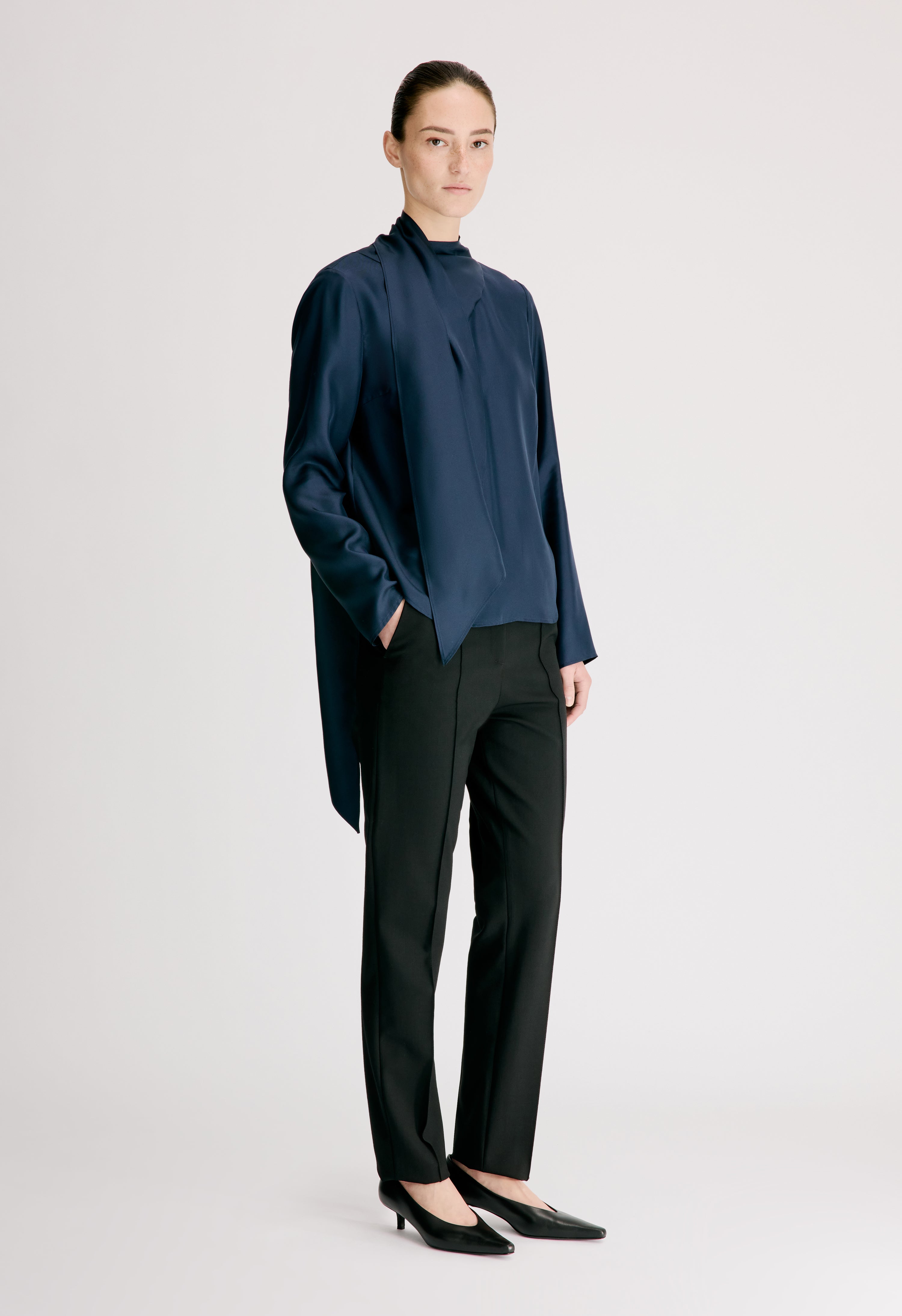 GALA Silk twill scarf top