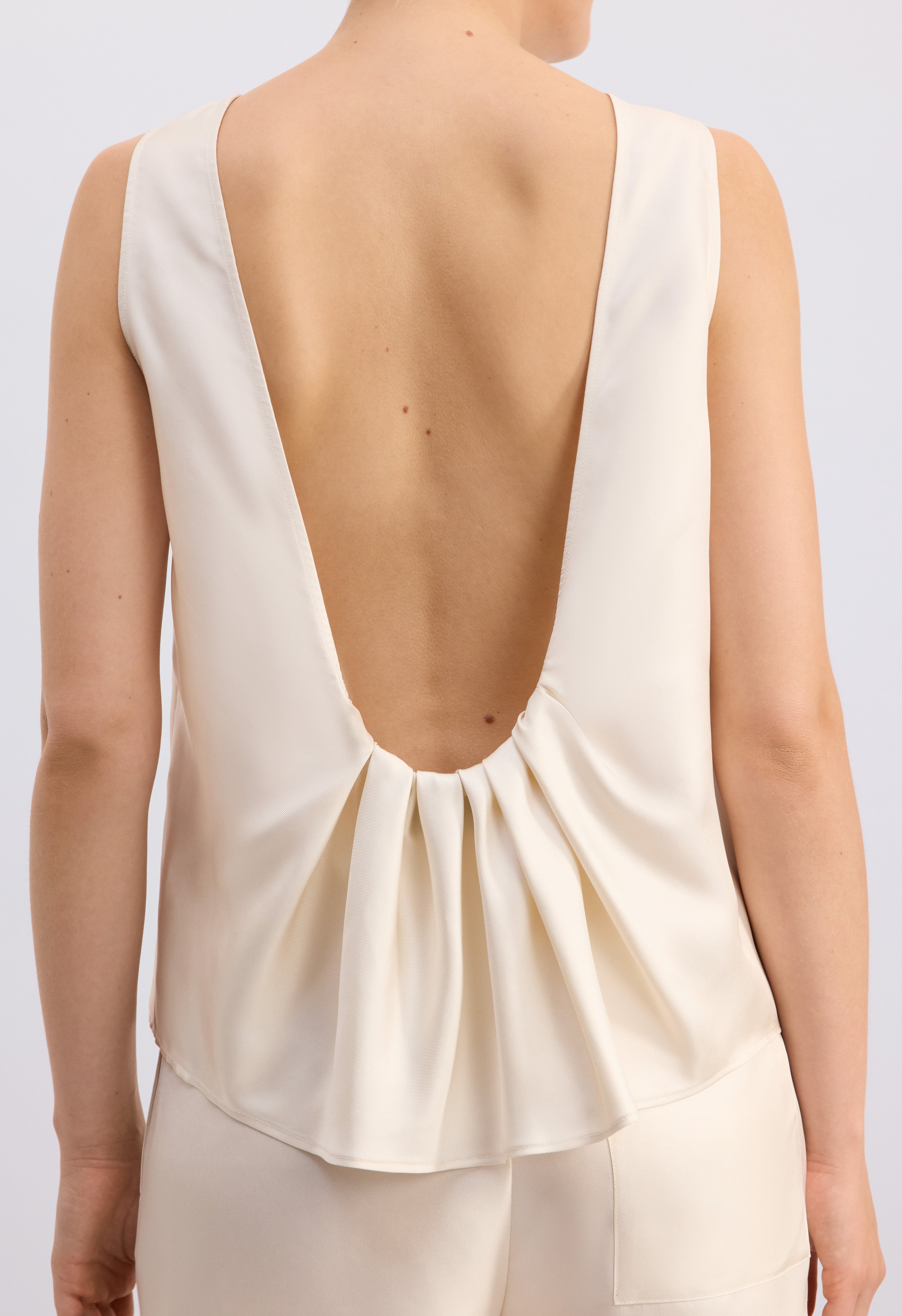 GEMA Haut sans manches en soie