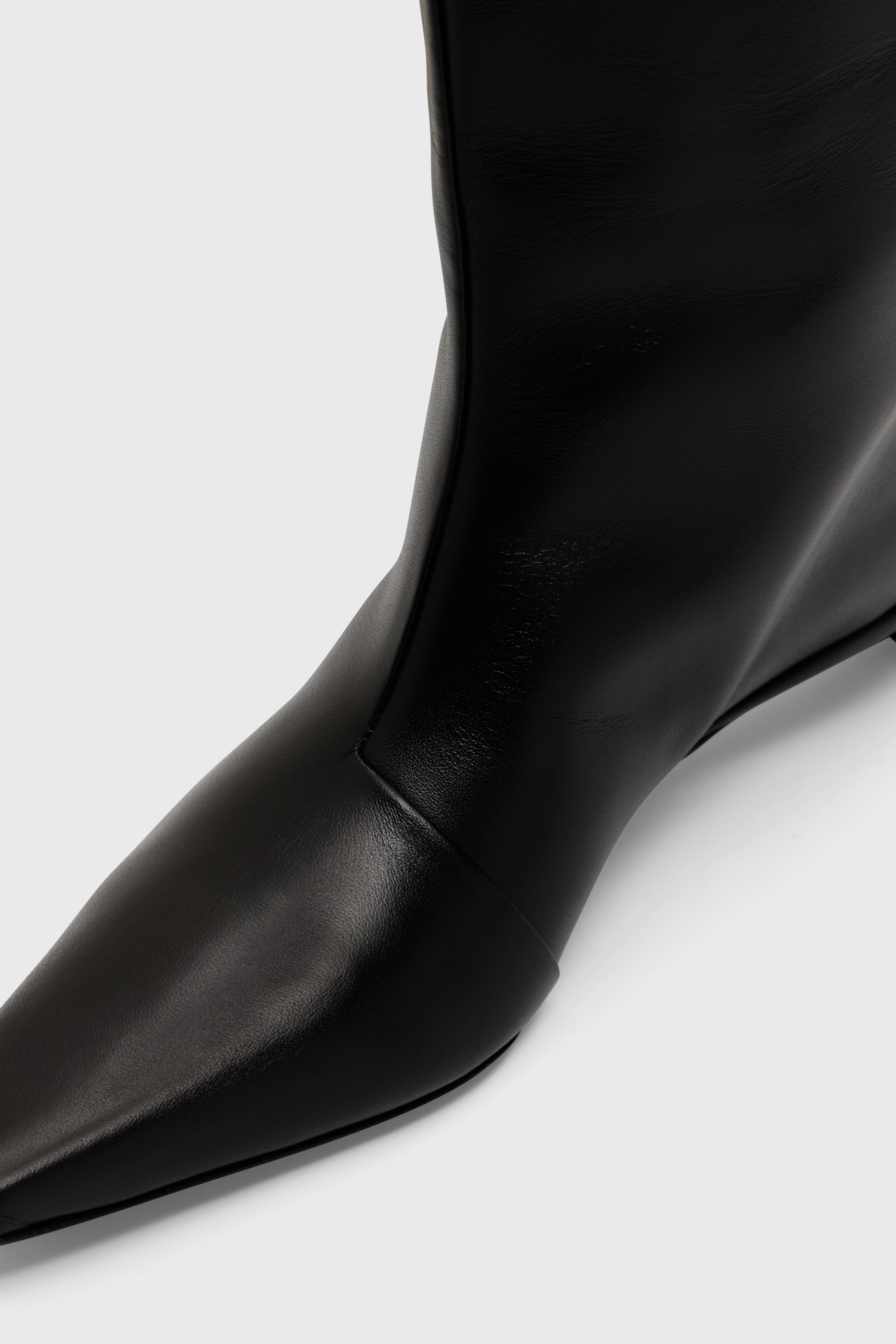 HAVEN LDS Kitten heel boots