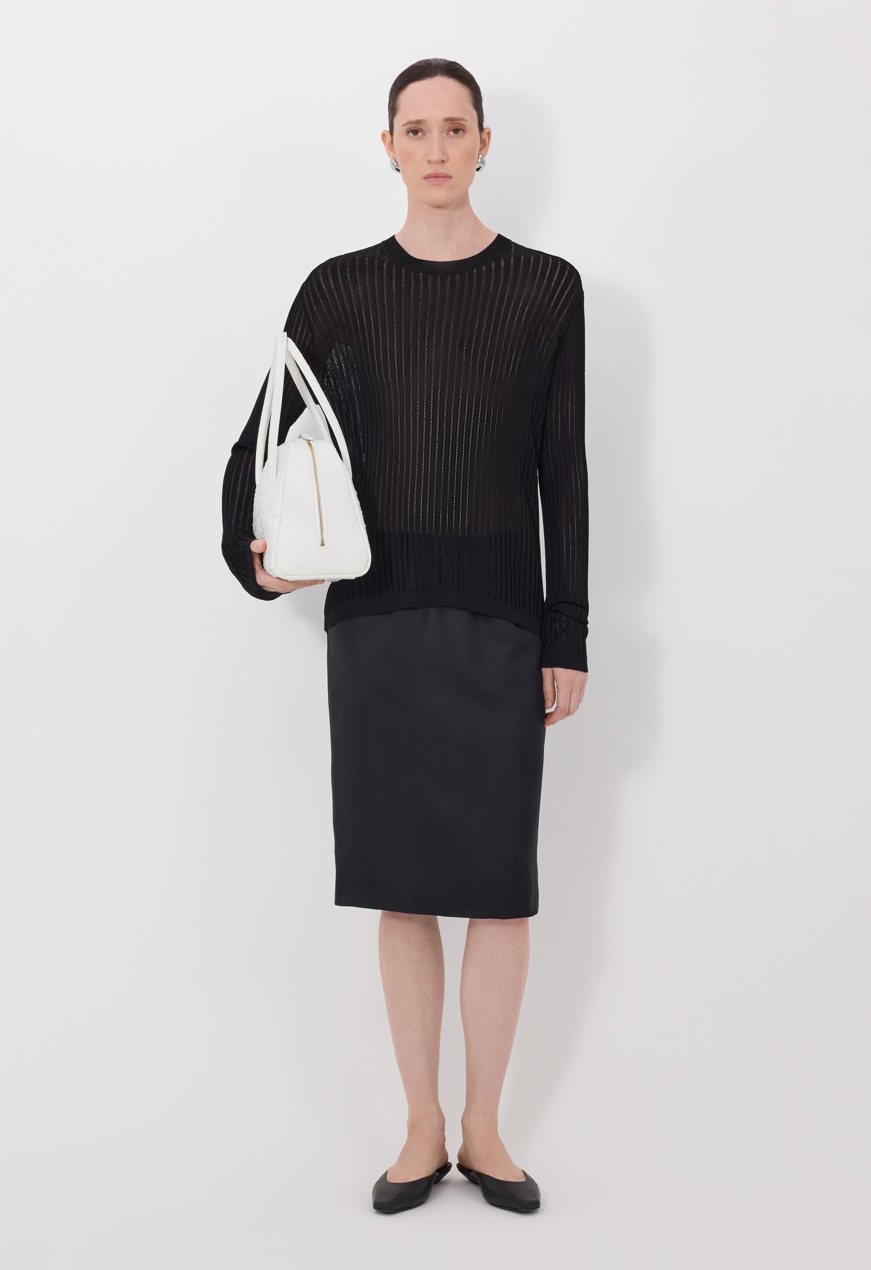 HEDORA Pull semi-transparent