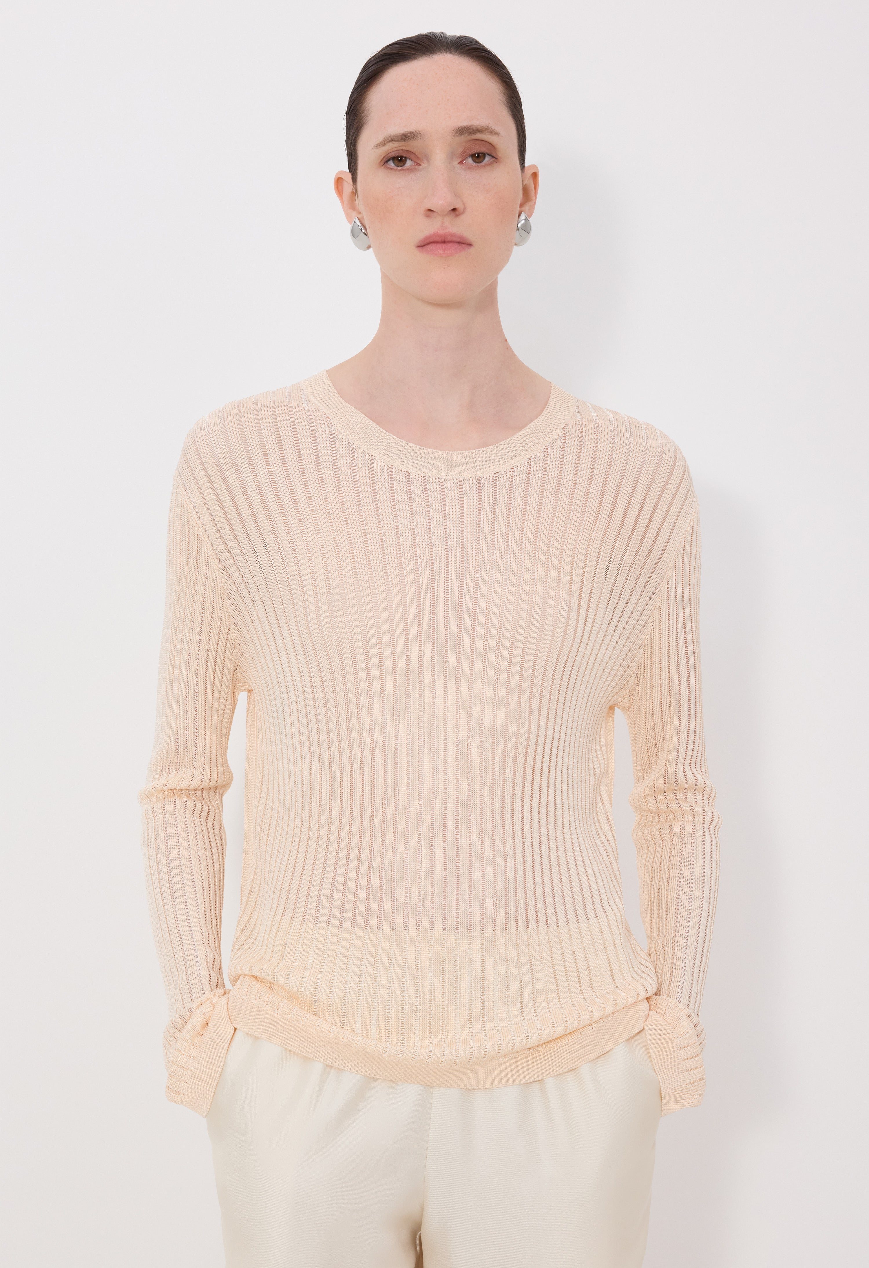 HEDORA Pull semi-transparent