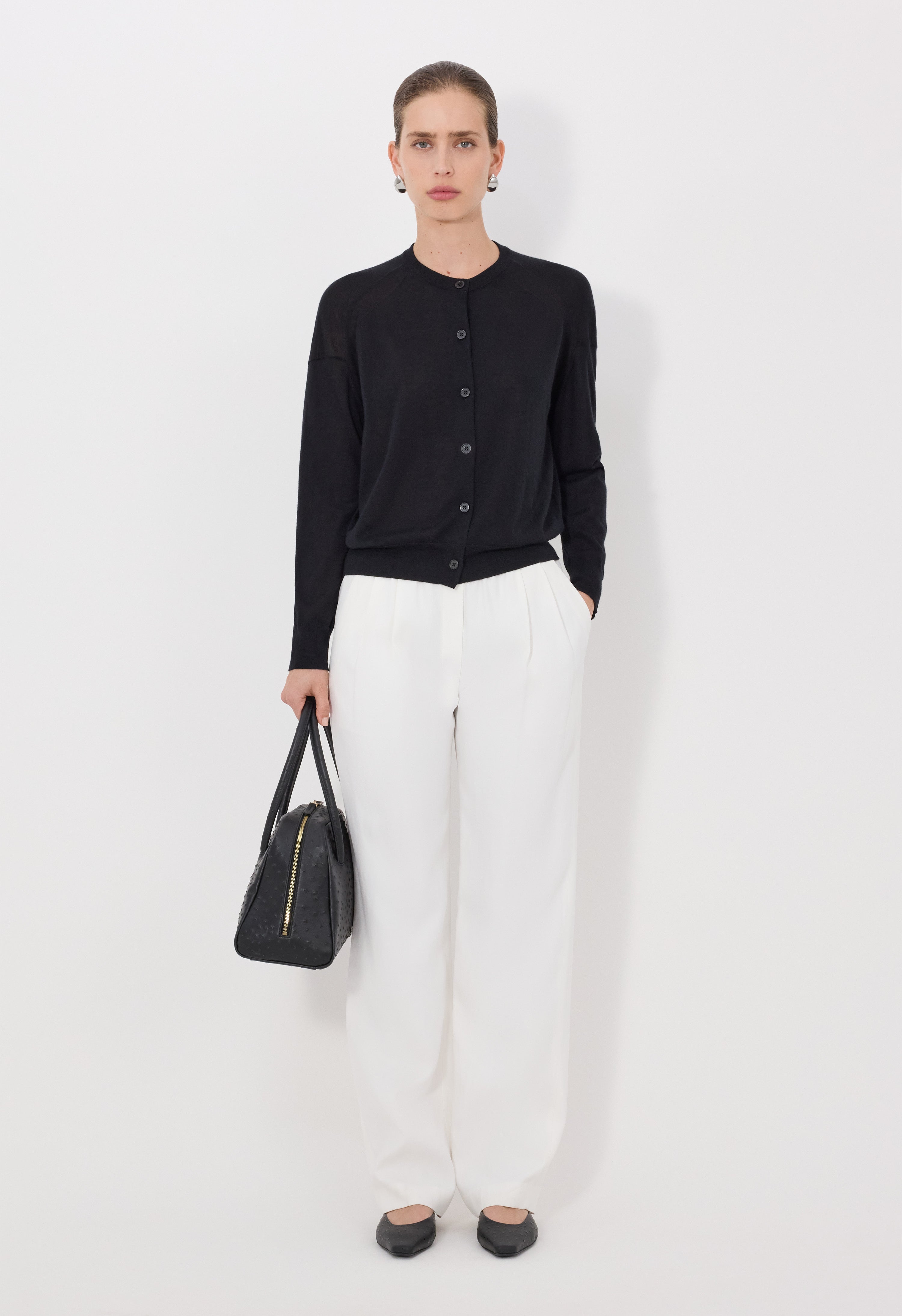 Loulou de Saison Black Cashmere Cardigan M Loulou de Saison Black Cashmere Cardigan M