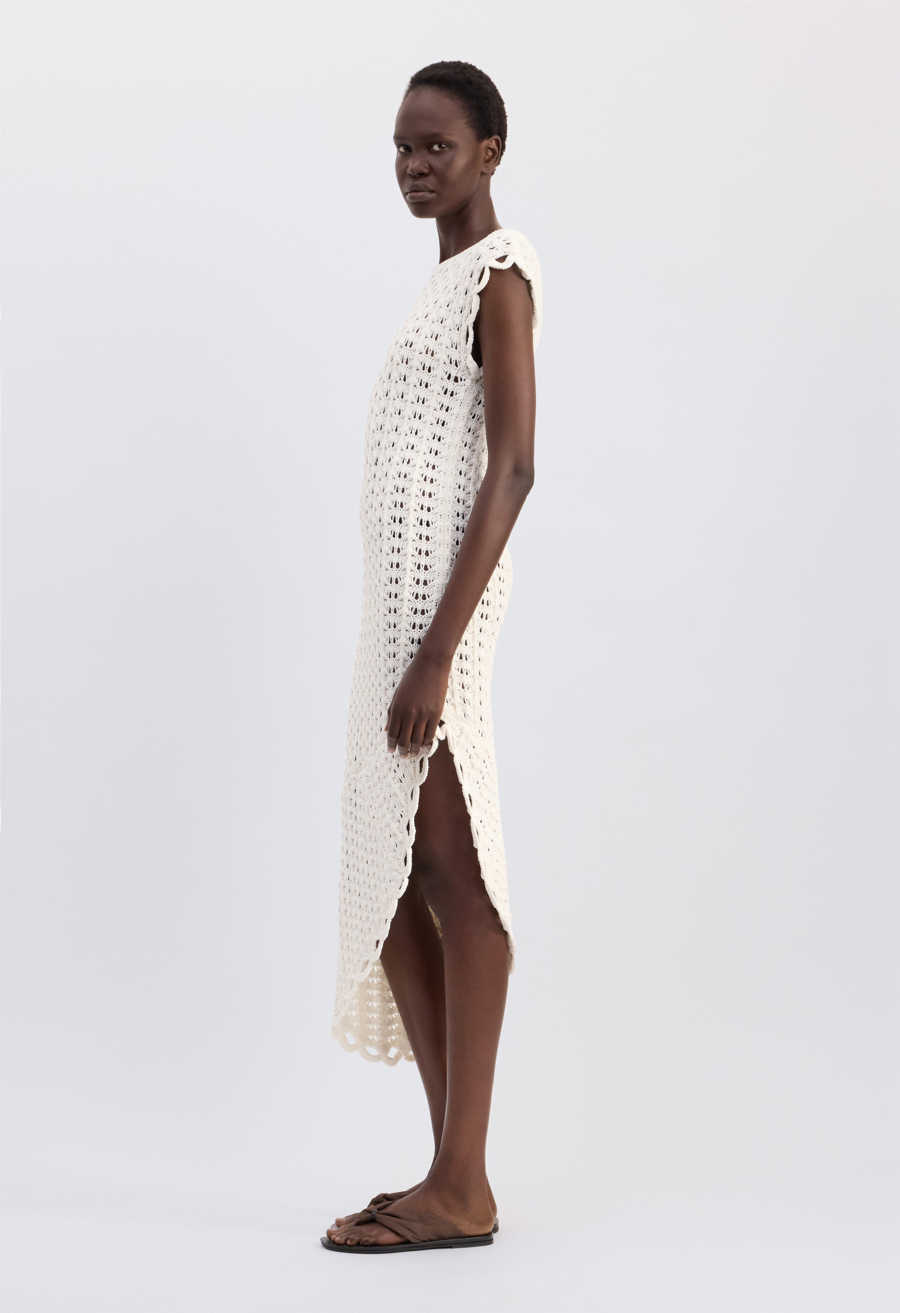 MALENA Robe en crochet à volant