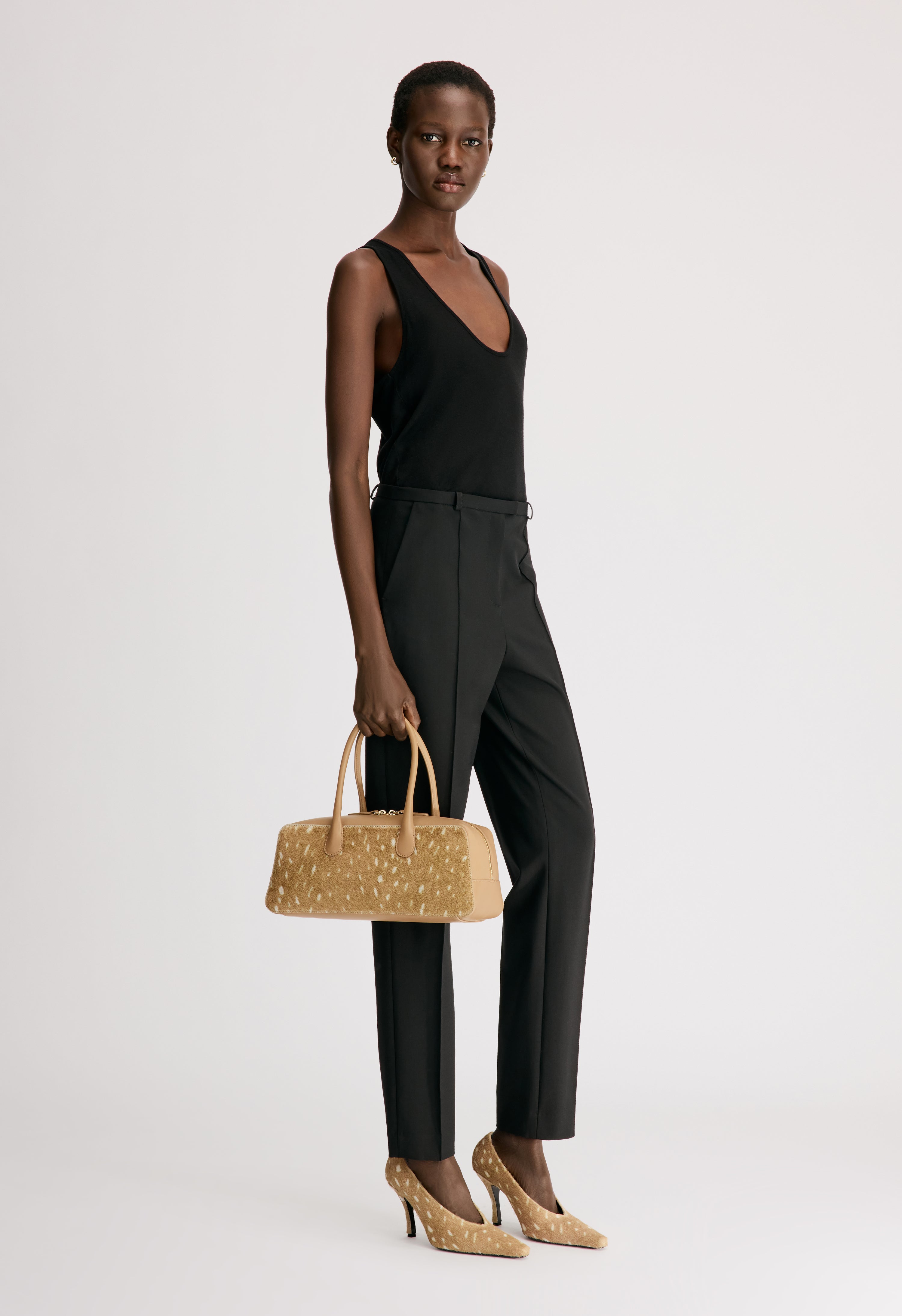 MALKA LDS Fitted leg trousers