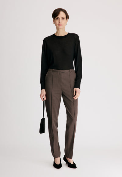MALKA LDS Fitted leg trousers