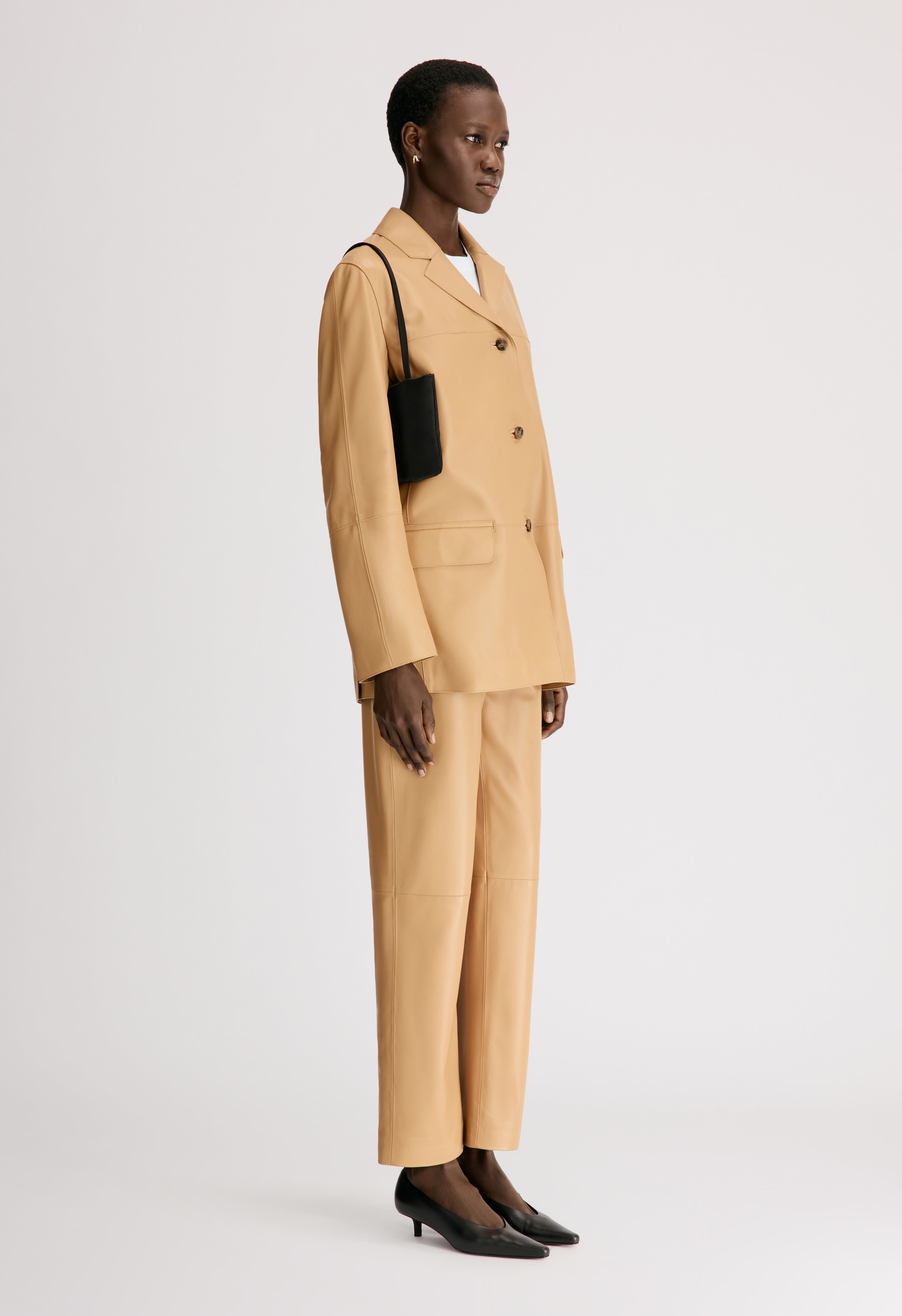 NARI Veste en cuir coupe droite