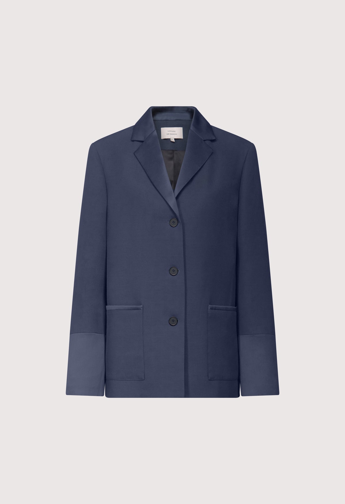 RAE Buttoned blazer