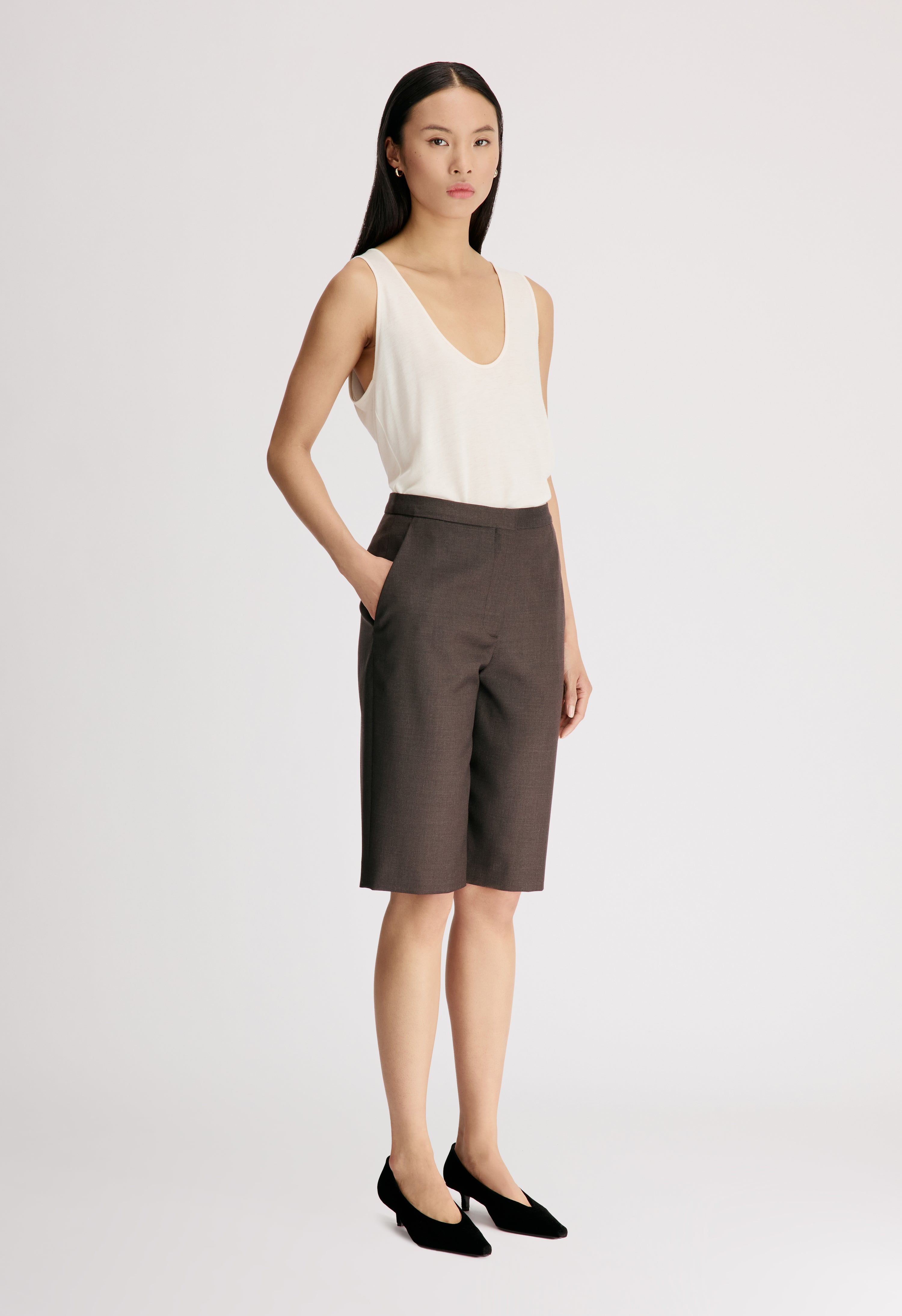 ROBI Virgin wool bermudas