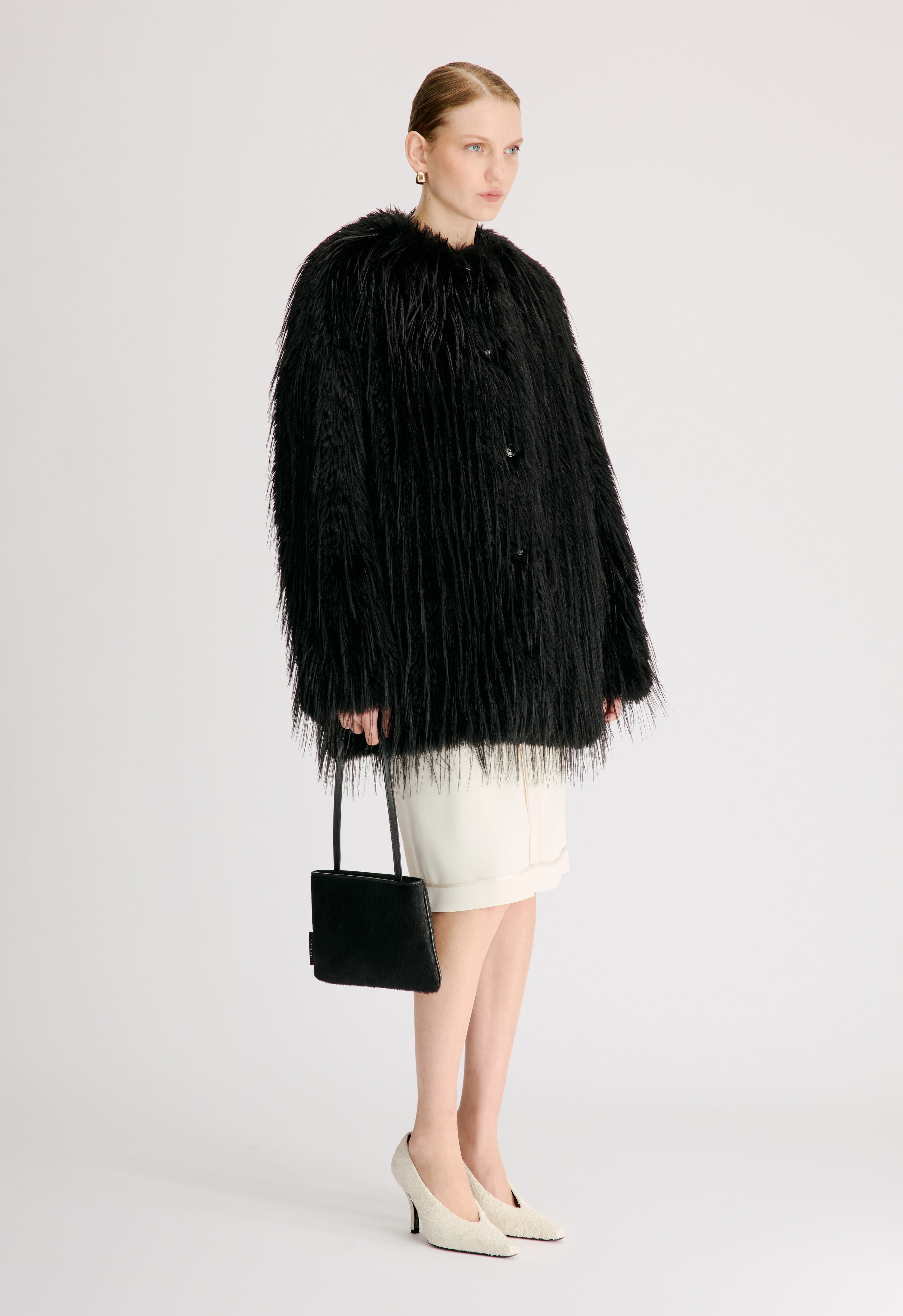ROWE Faux fur coat