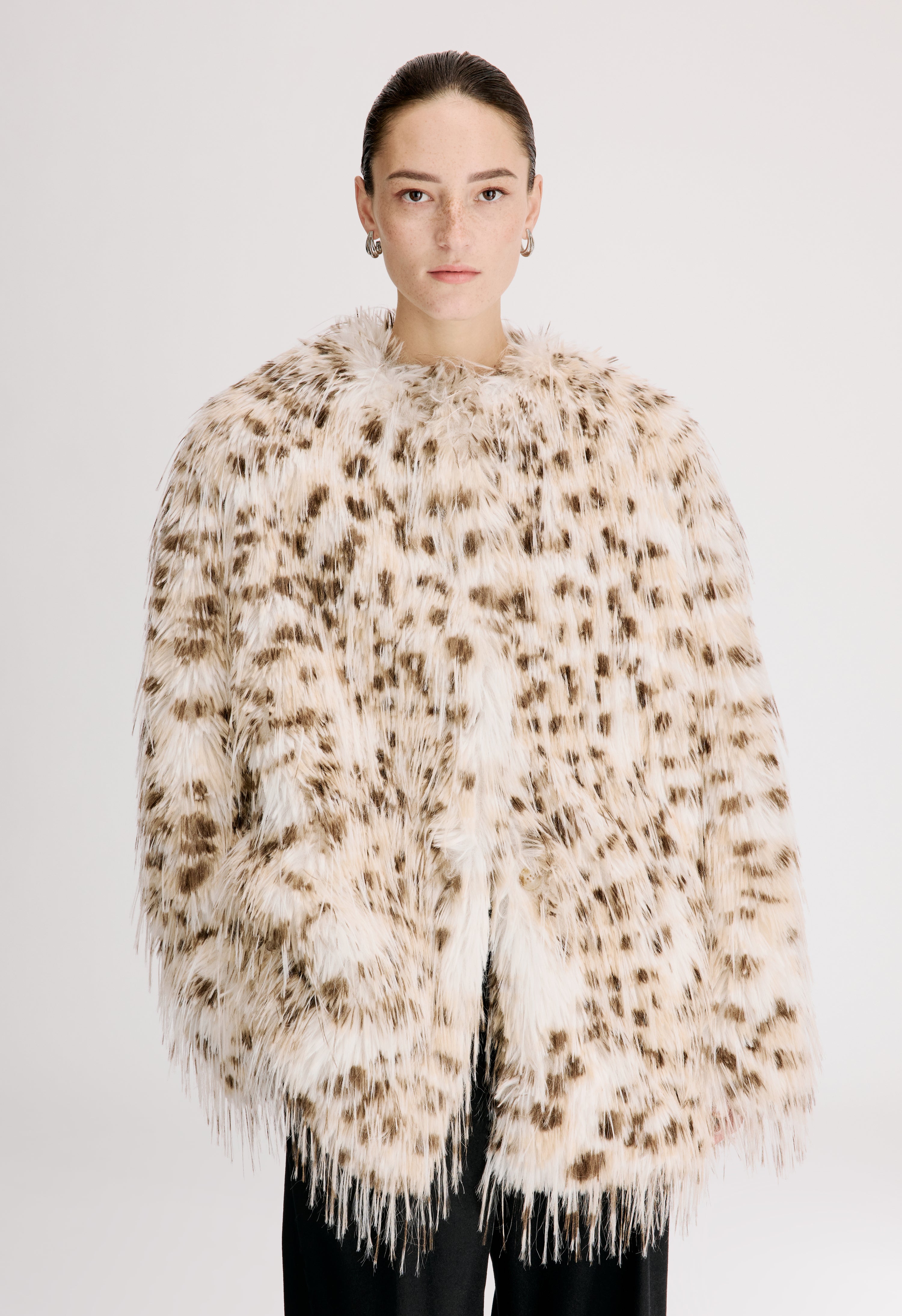 ROWE Manteau en fausse fourrure