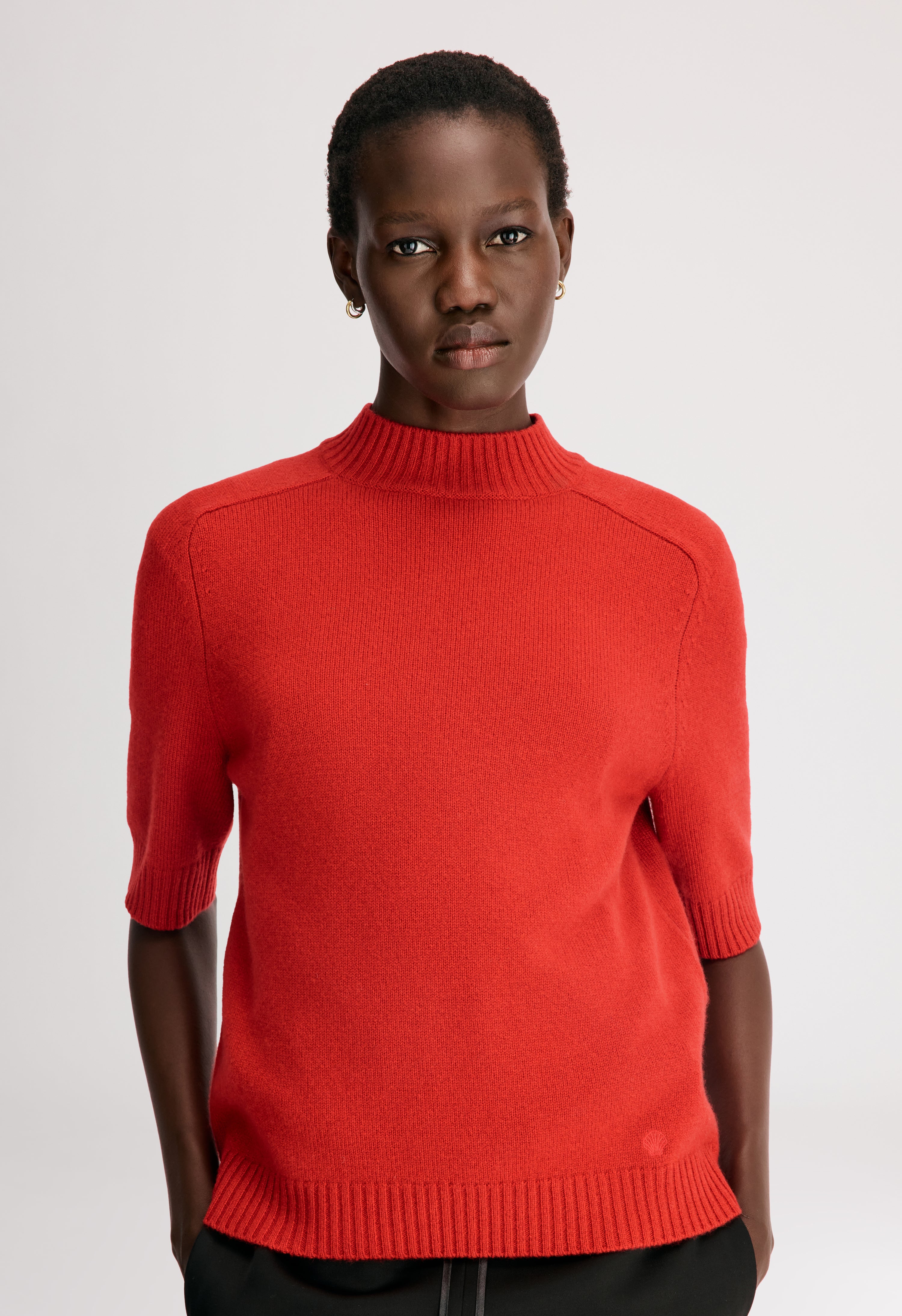RUTH Stand collar cashmere top