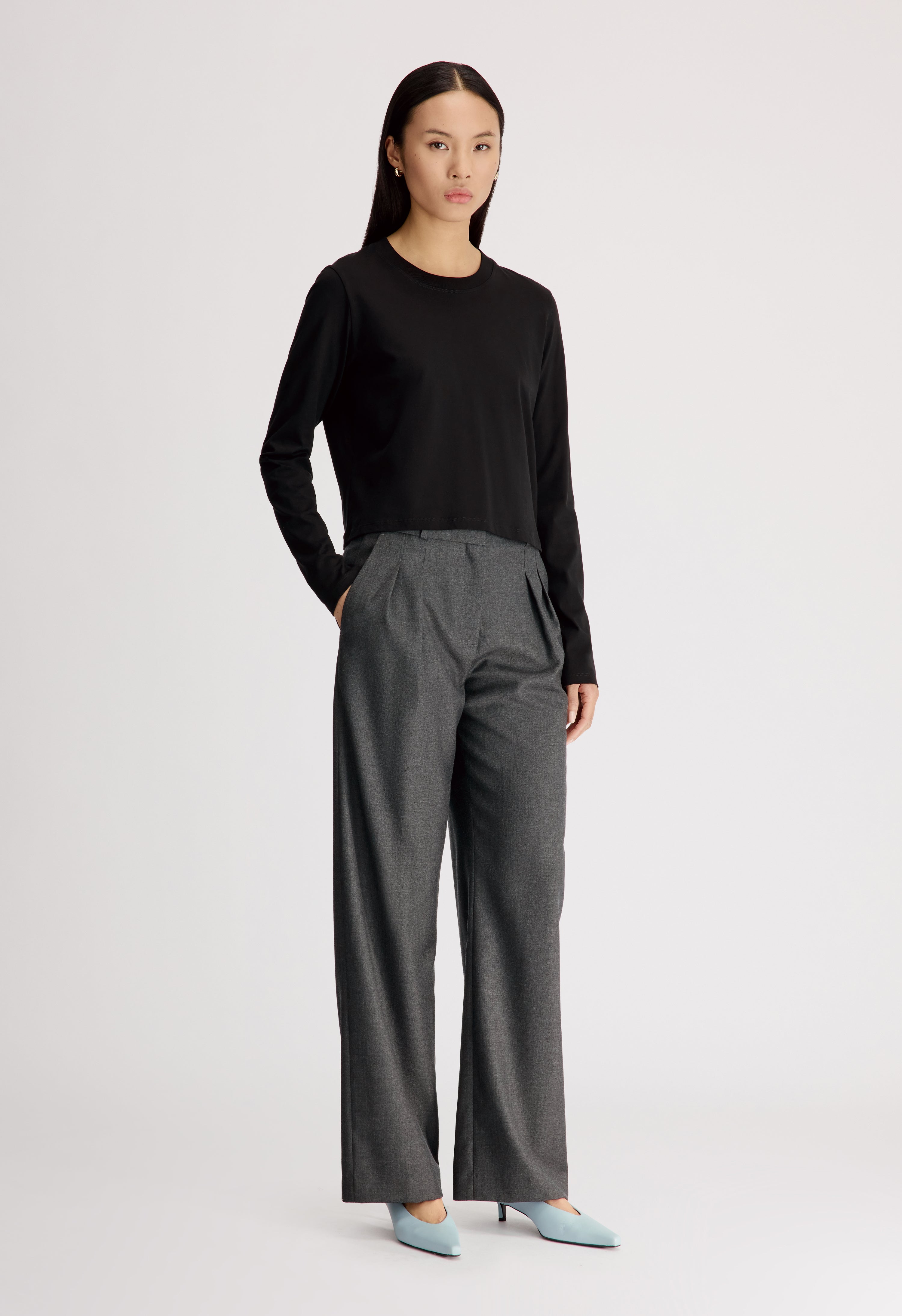 SBIRU LDS Virgin wool pleated trousers