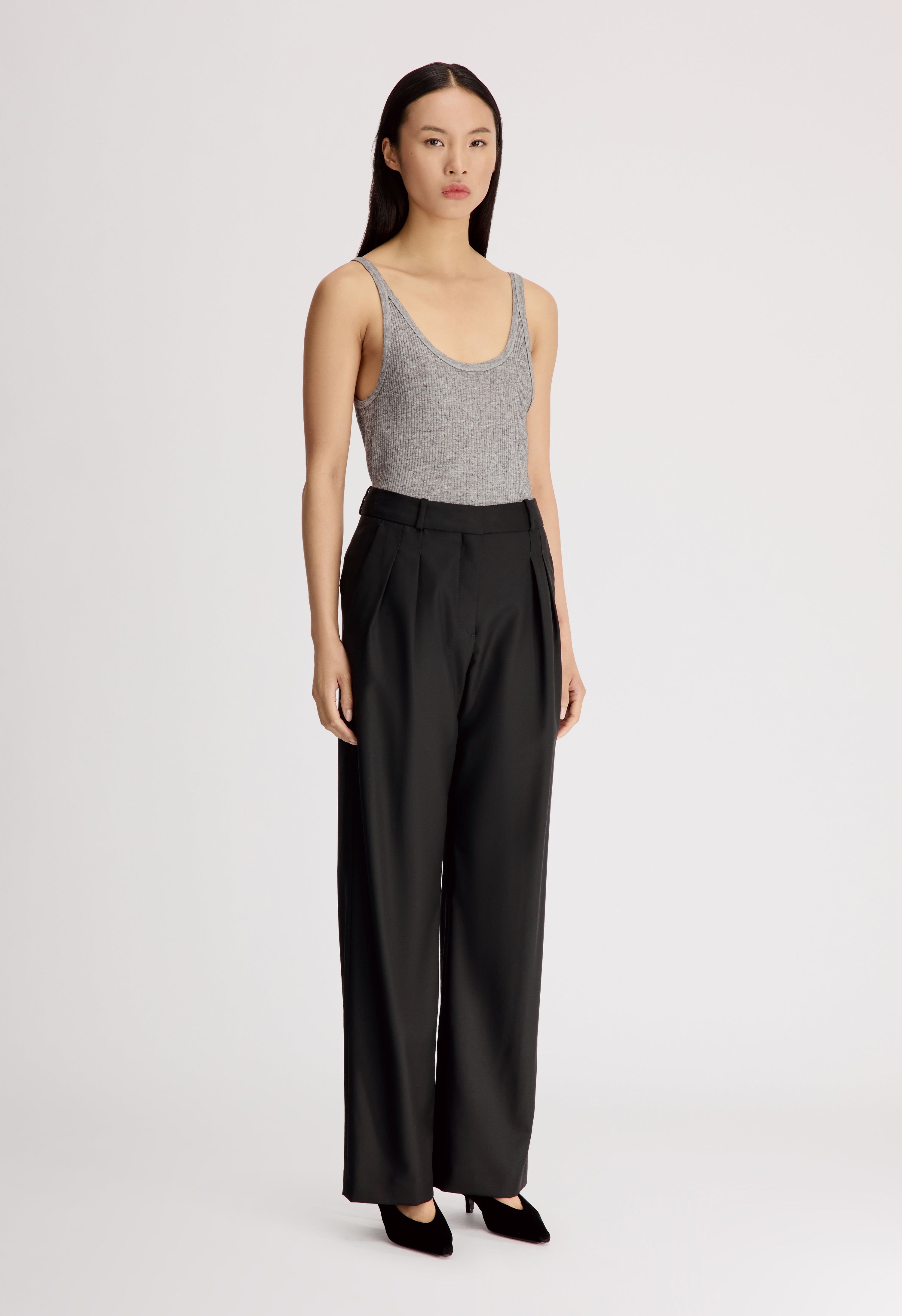 SBIRU LDS Virgin wool pleated trousers