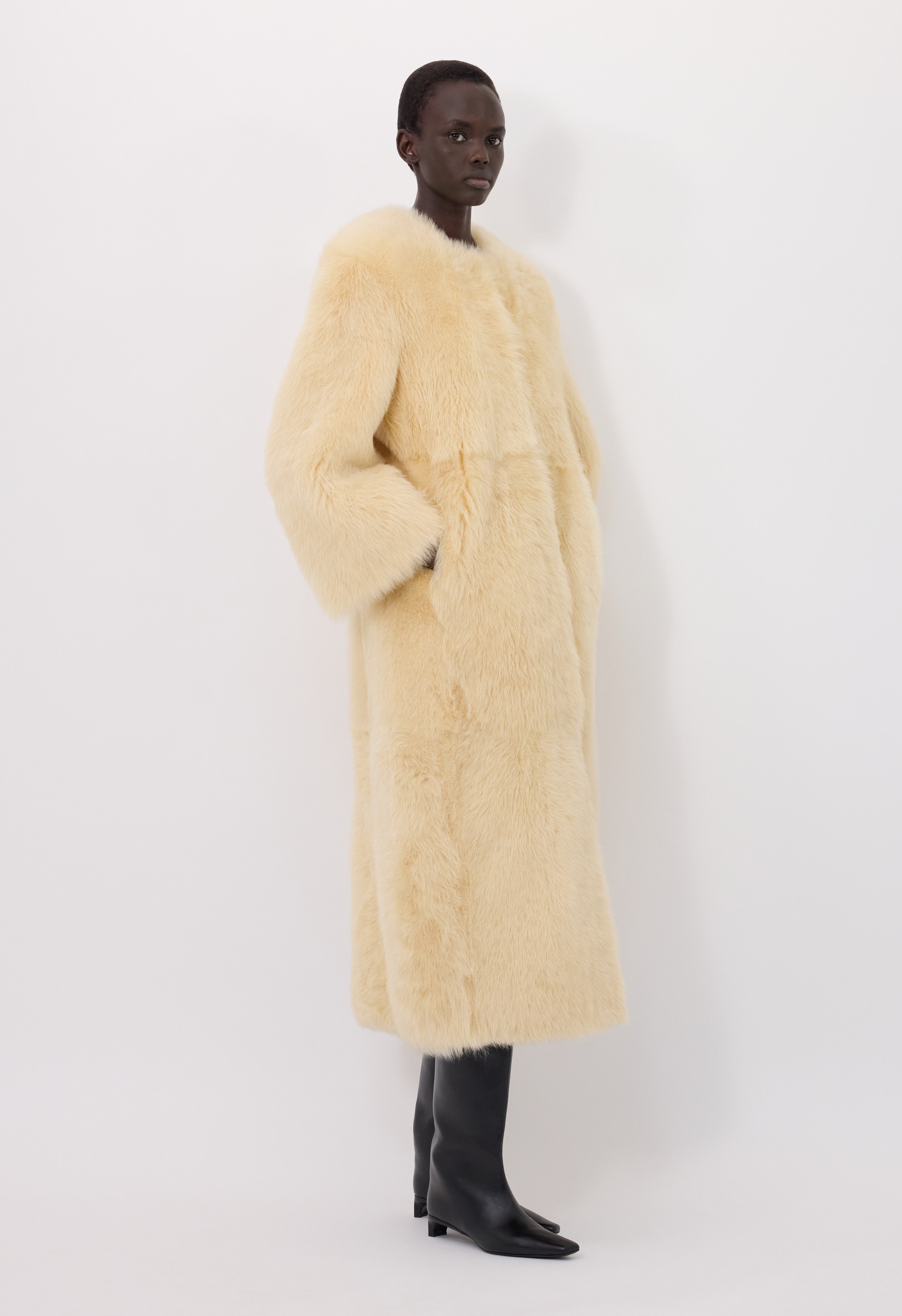 SIBA Shearling long coat