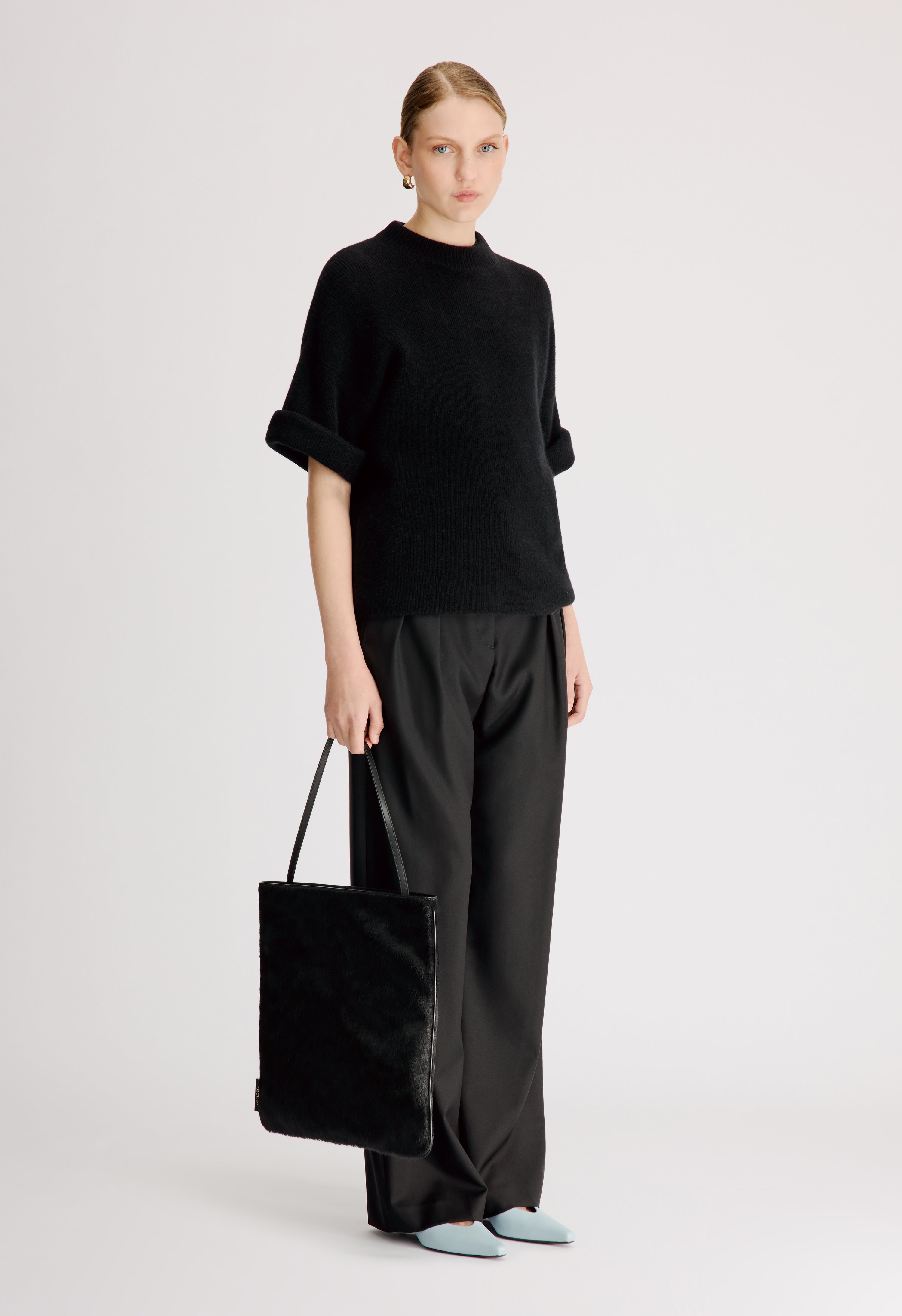 TAMIA Short-sleeve yak blend top