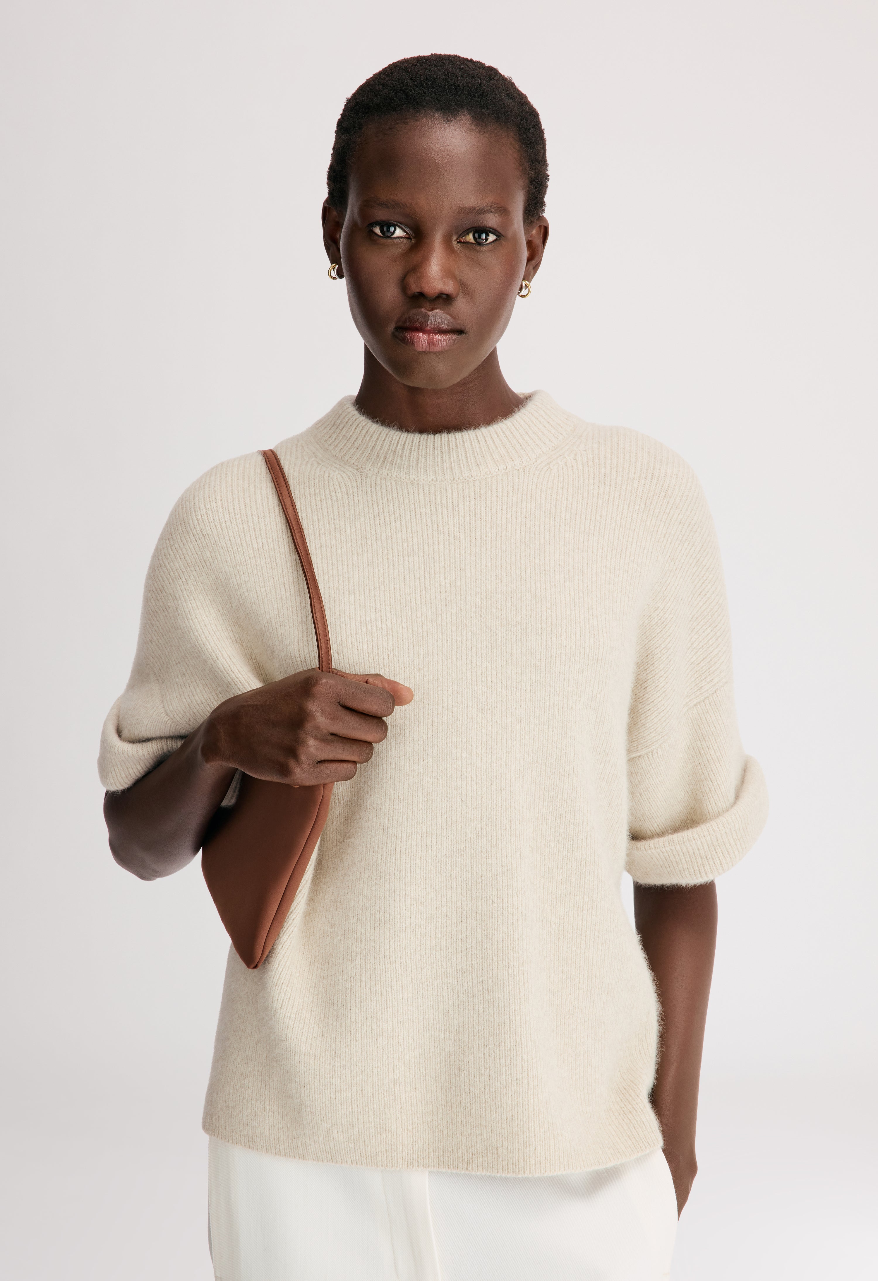 TAMIA Short-sleeve yak blend top