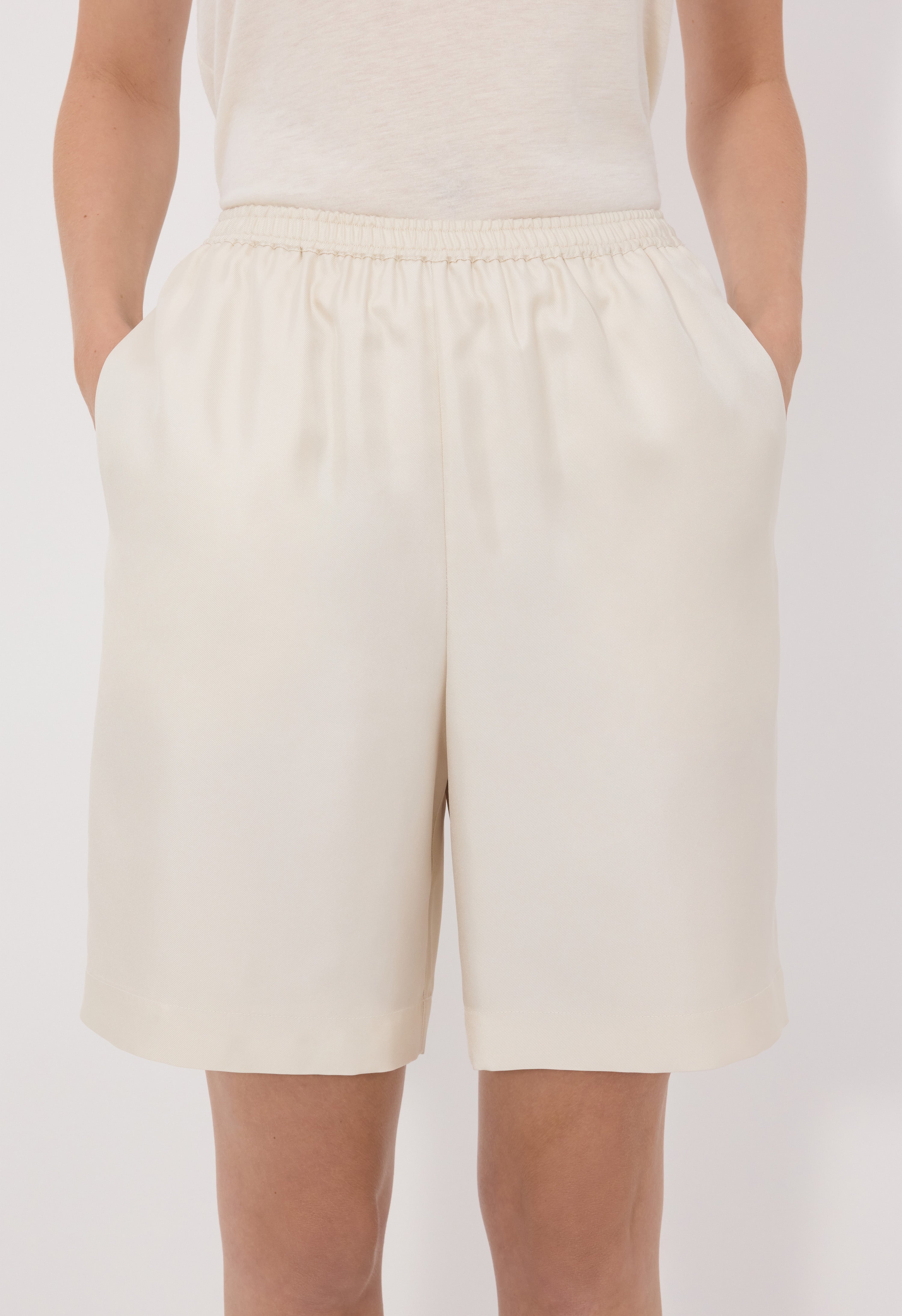 ZINIA LDS Silk twill bermuda