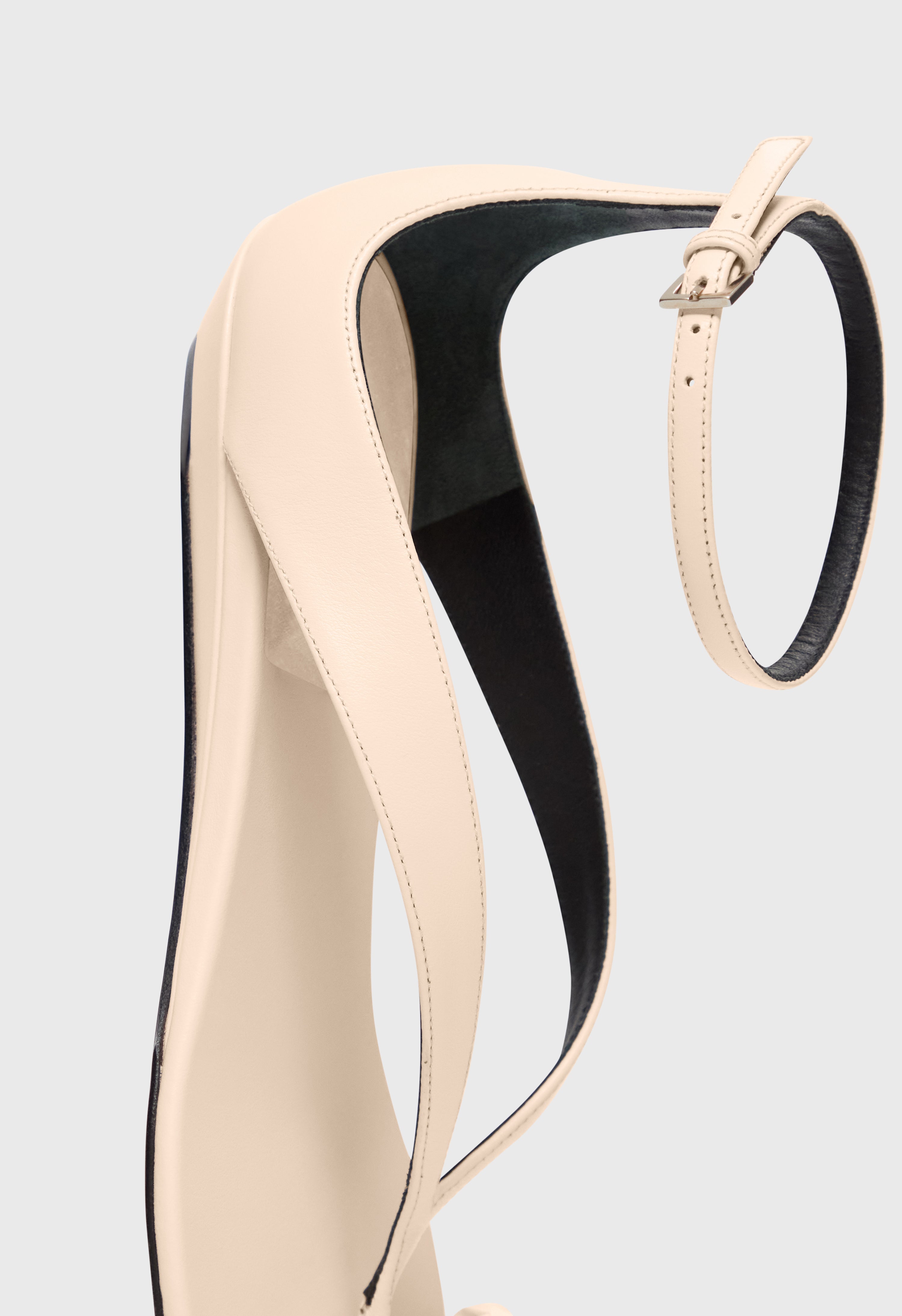 ZIO Flip flop sandals